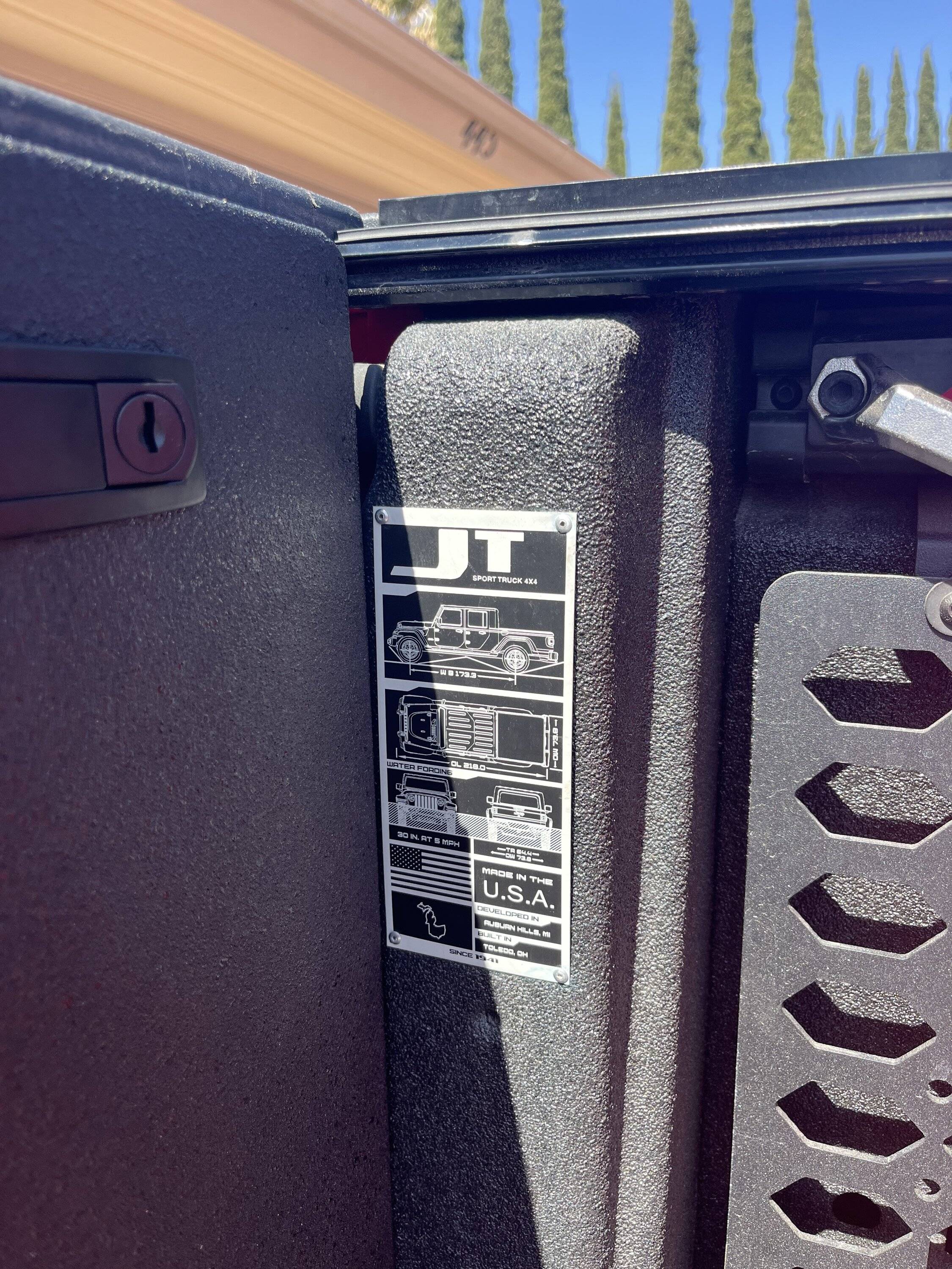Jeep Gladiator I cut a giant hole in my tailgate! Reaper Off-Road Tailgate Box install and write-up. IMG_9363.JPG