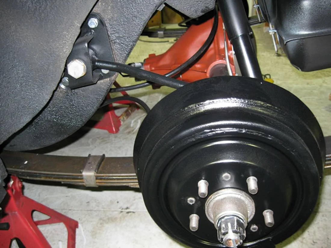 Jeep Gladiator Painting the Rotor Face javelin-rear-suspension-039