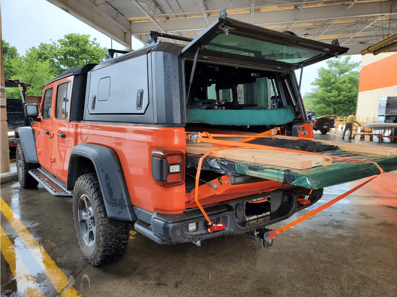 Jeep Gladiator Possible bed problem with 4X8 plywood 1710176917649