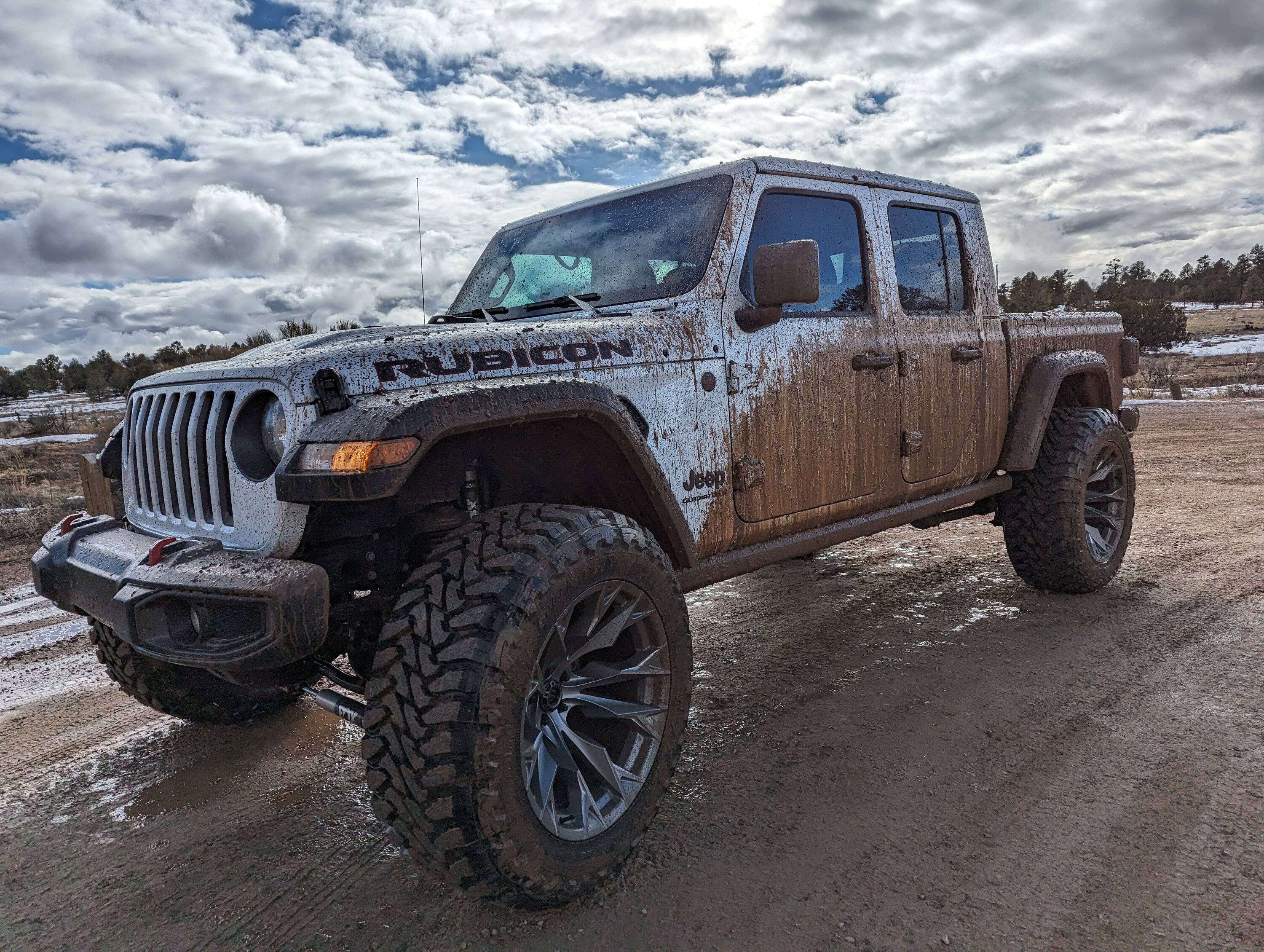 Jeep Gladiator Meet Migoi- My 2023 Gladiator Rubicon PXL_20240122_214237706