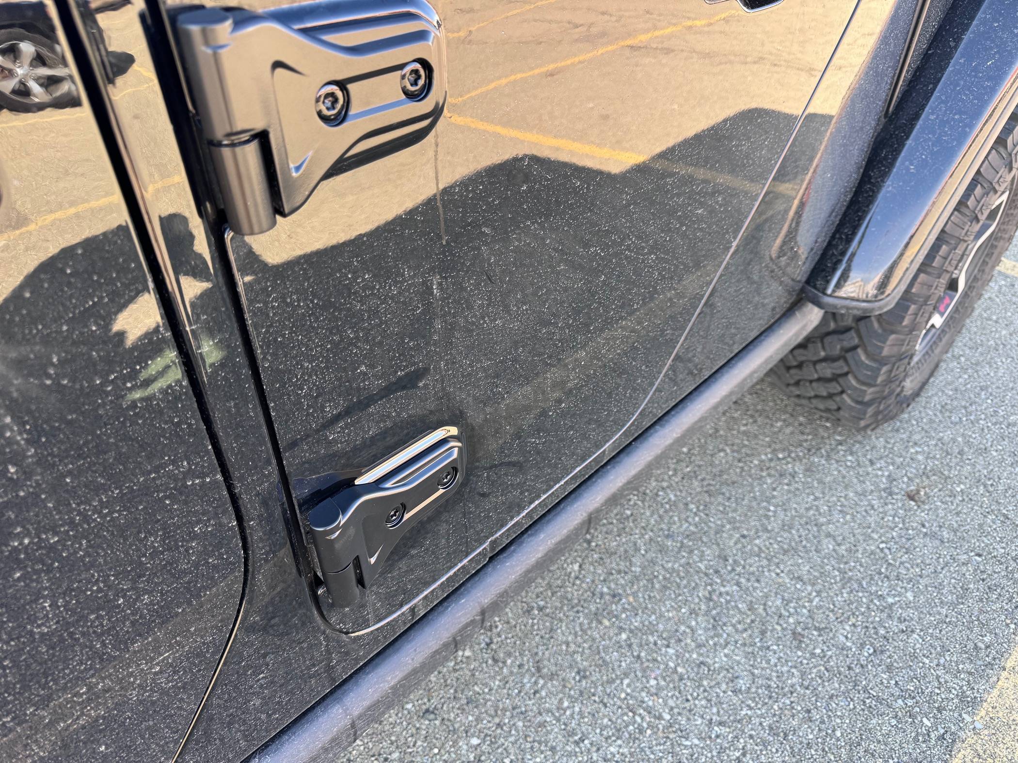 Jeep Gladiator Hinge protection under 50$ ? IMG_8734