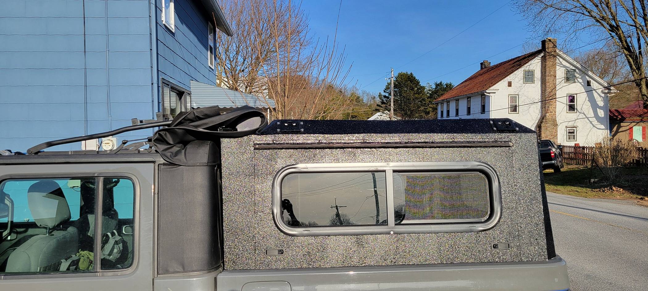 Jeep Gladiator My DIY bed cap 20240312_172544