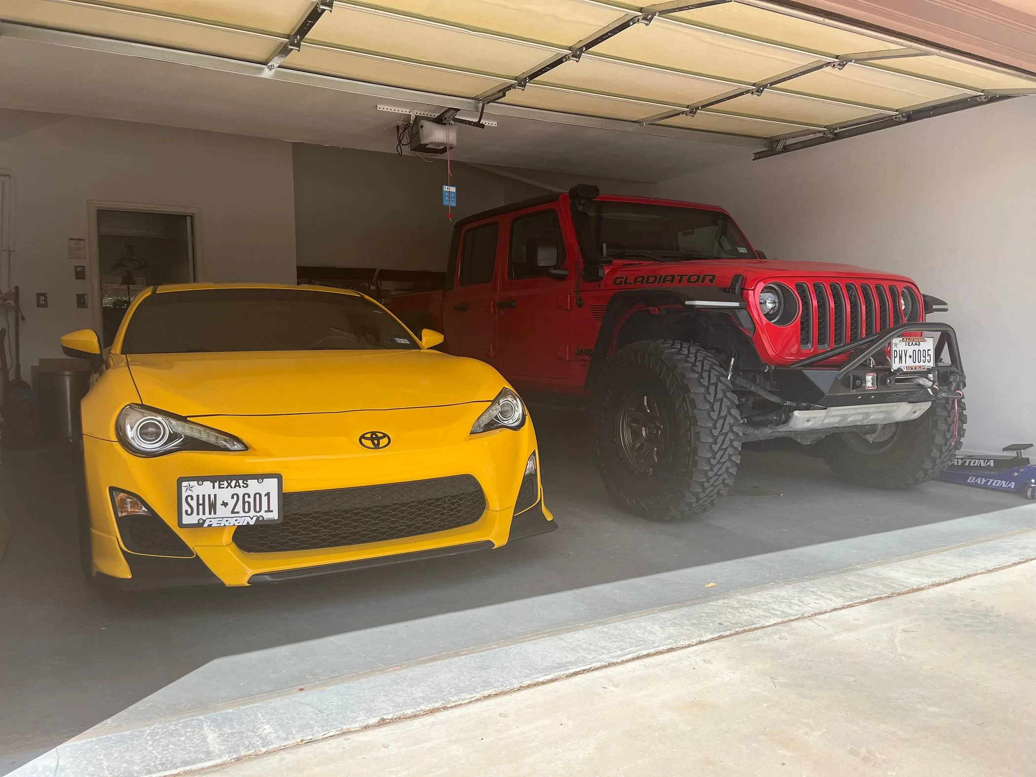 Jeep Gladiator Muscle Cars/Hot Rods lets see your other rides IMG_6654