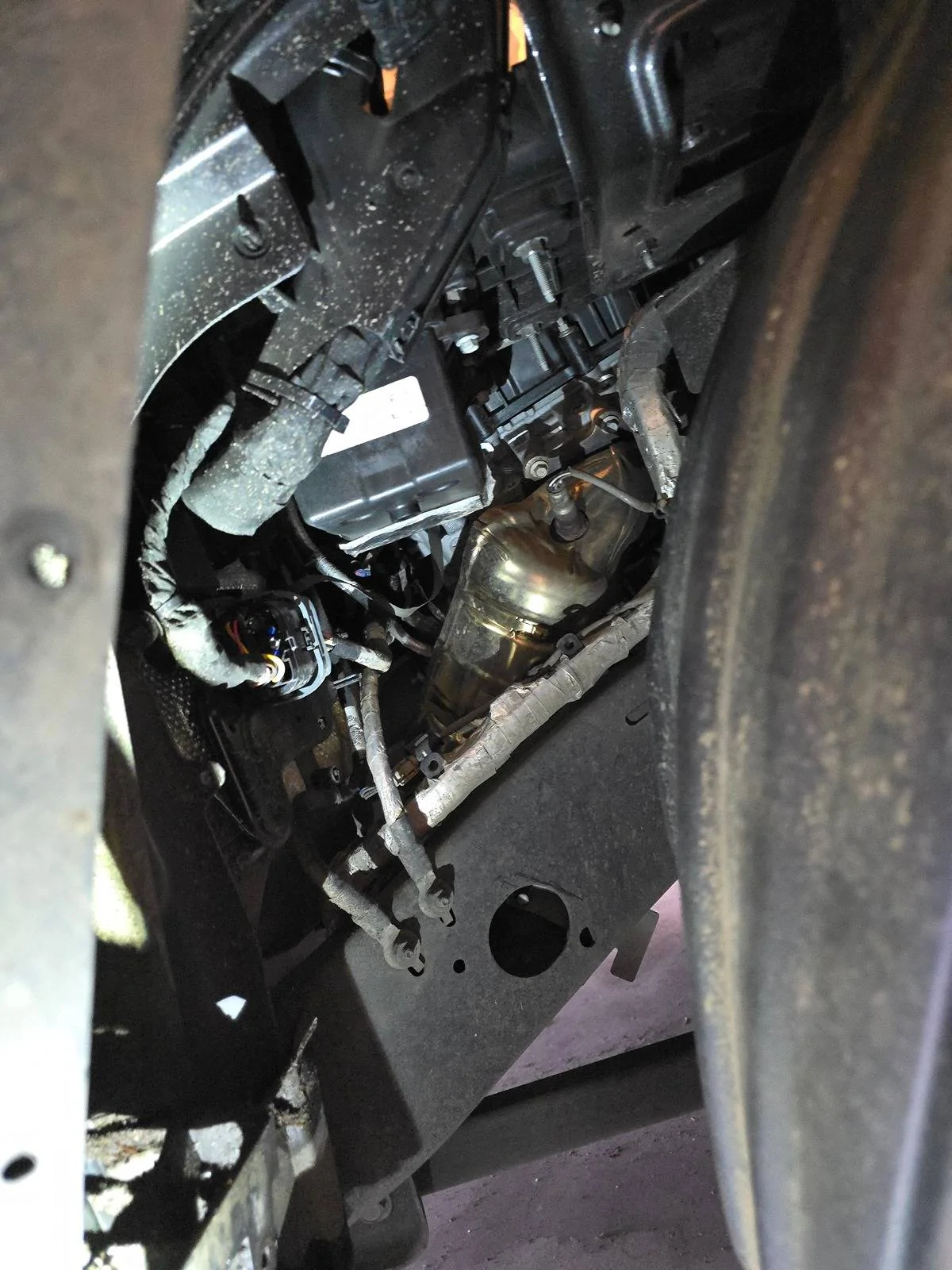 Jeep Gladiator Main battery and Aux Battery replacement write up 20240312_154448