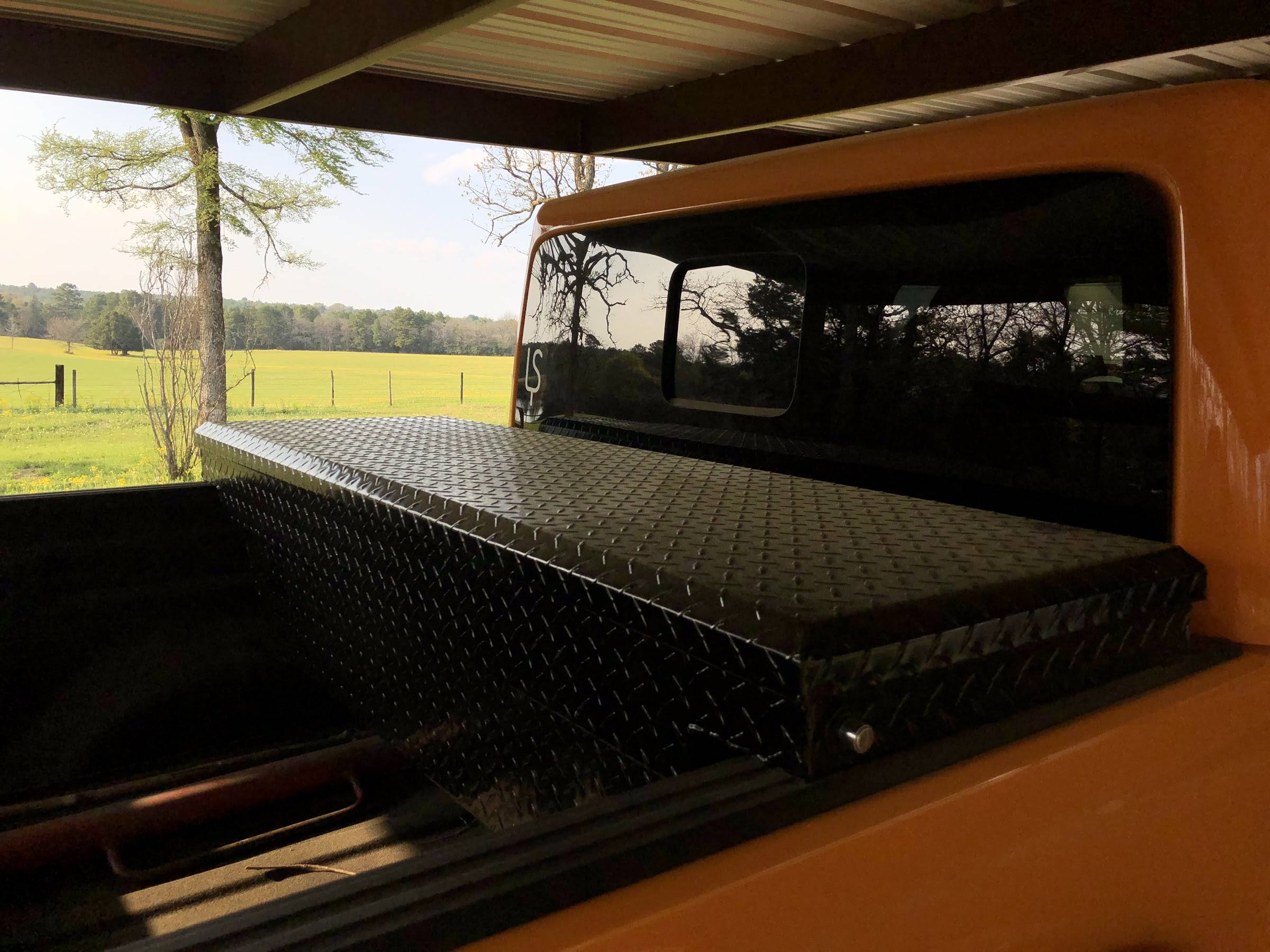 Jeep Gladiator Question about off-roading with cross rail tool boxes… OzmqX8e6GeiDQK9or_X6lMD_Y6Ltr_rb4A3z9LJ8pjS-=w2400