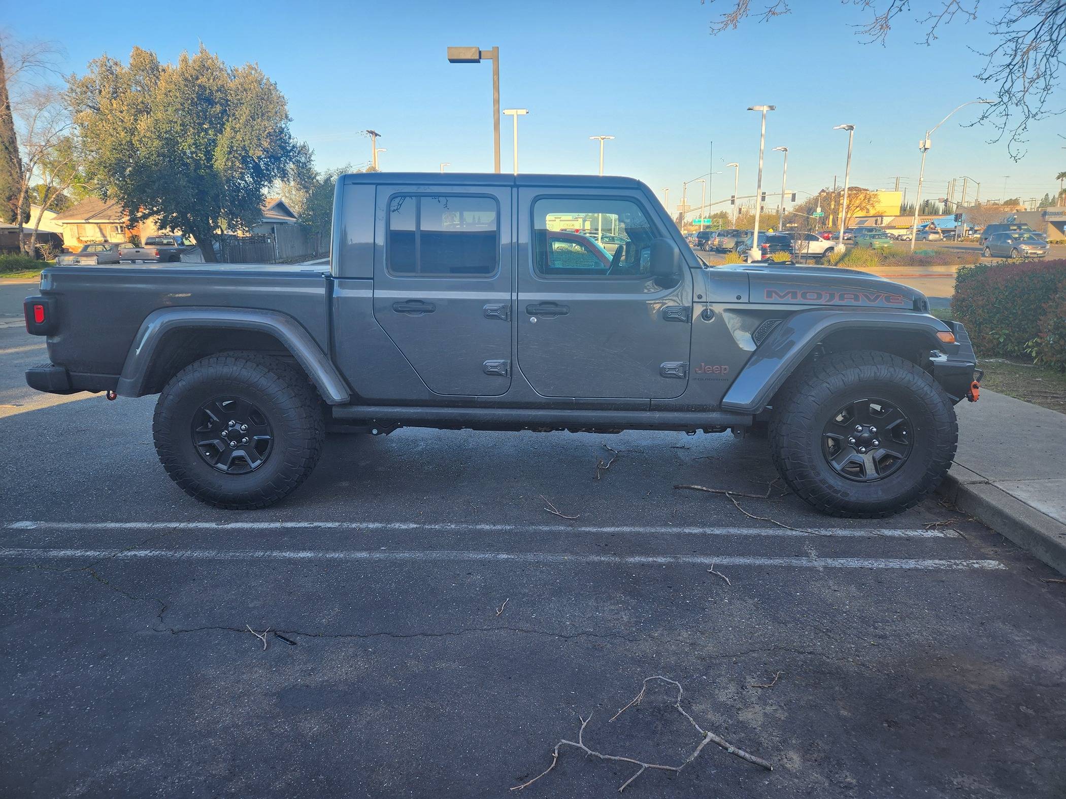 Jeep Gladiator Shop Wrap On Mojave 20240314_080930