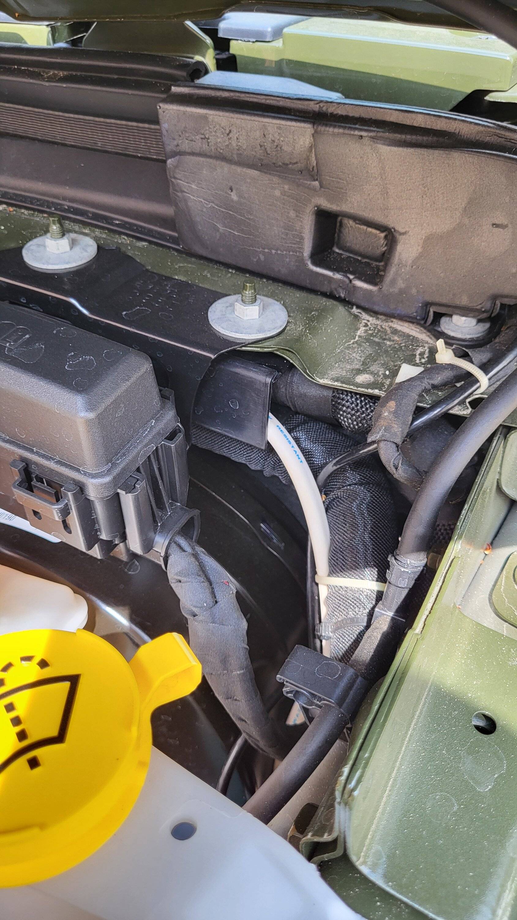 Jeep Gladiator Ham radio install with pics 20240314_135032