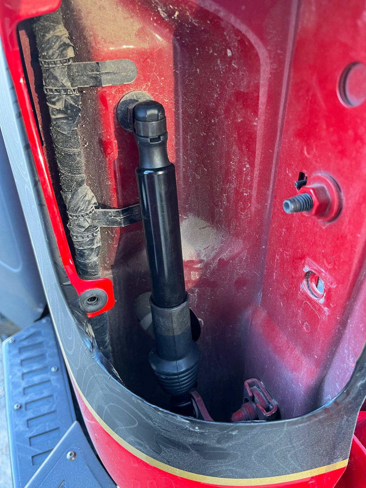 Jeep Gladiator I cut a giant hole in my tailgate! Reaper Off-Road Tailgate Box install and write-up. IMG_9385.JPG
