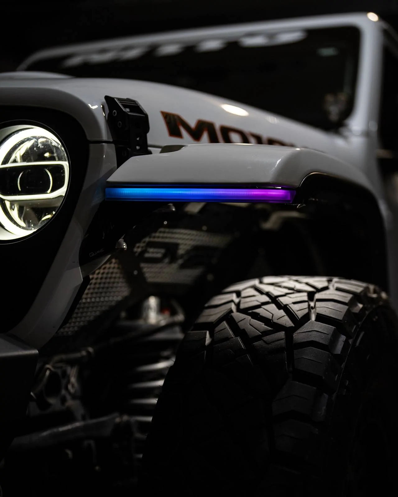 Jeep Gladiator Quake LED Releases New HDX Fender Chop Kit For ALL Gladiator Trim Levels! DSC02765
