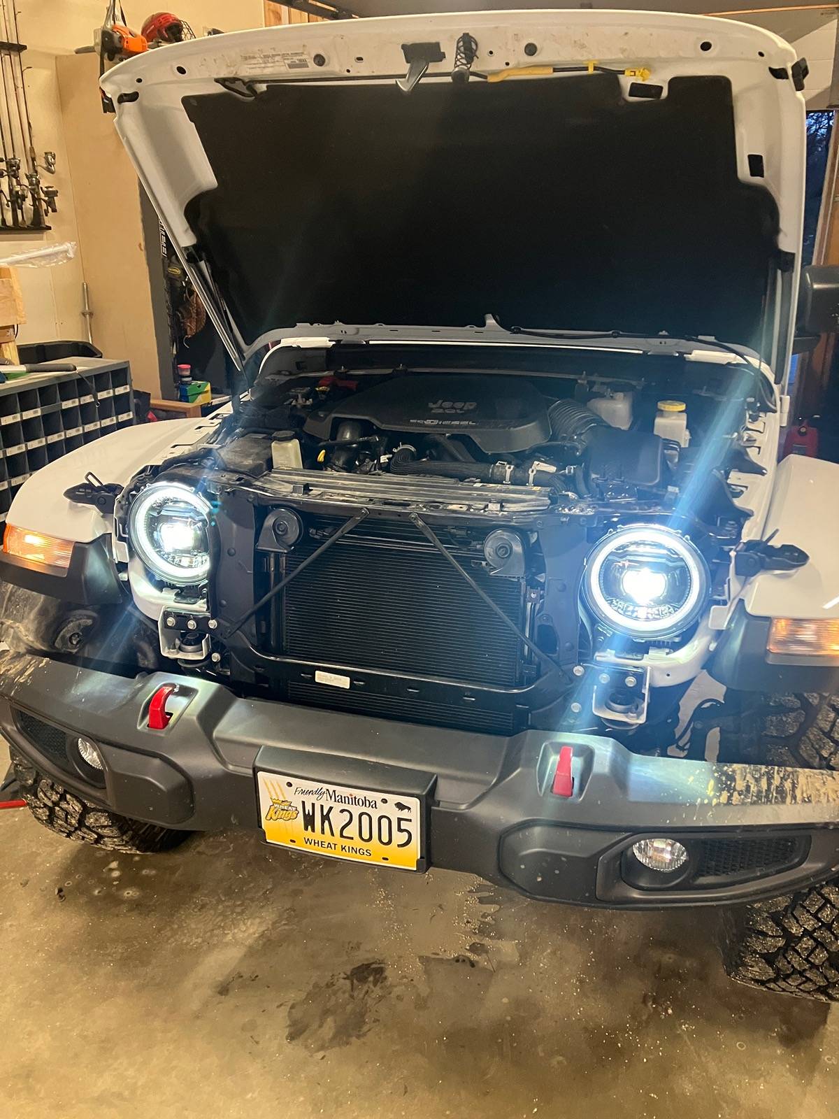 Jeep Gladiator New 23 White JTRD owner IMG_3039