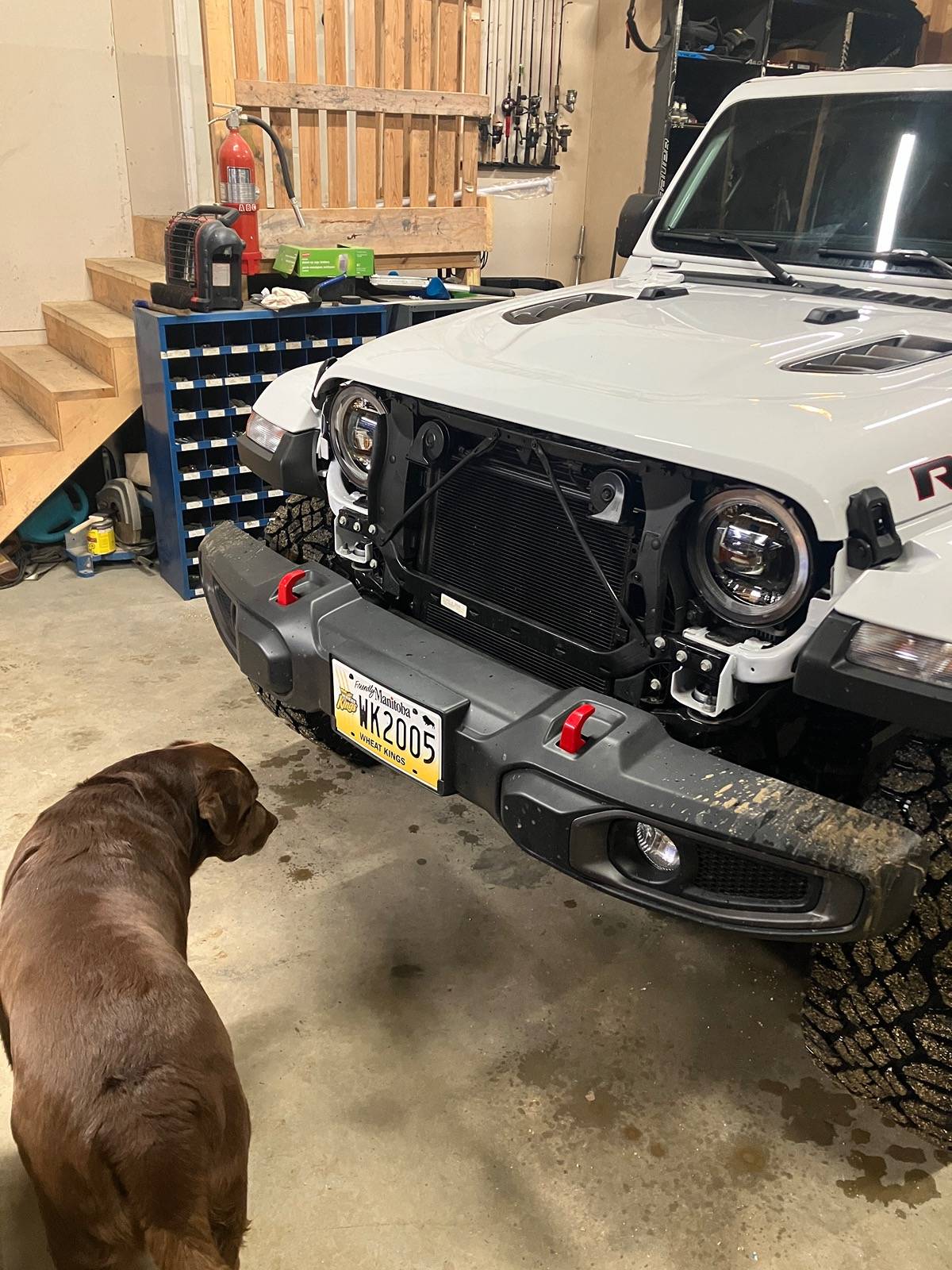 Jeep Gladiator New 23 White JTRD owner IMG_3040