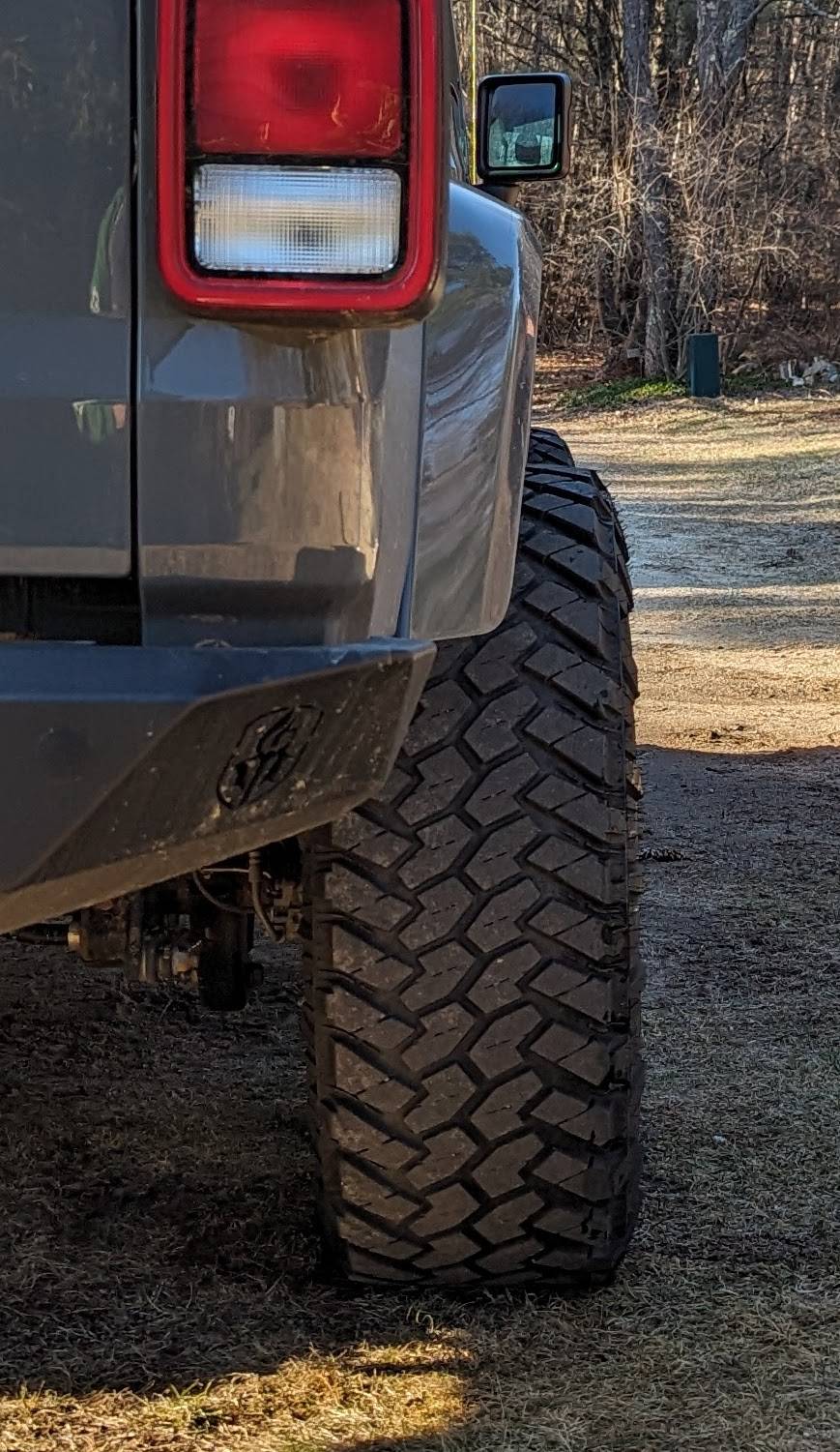 Jeep Gladiator What are your spring mods? PXL_20240314_204737865