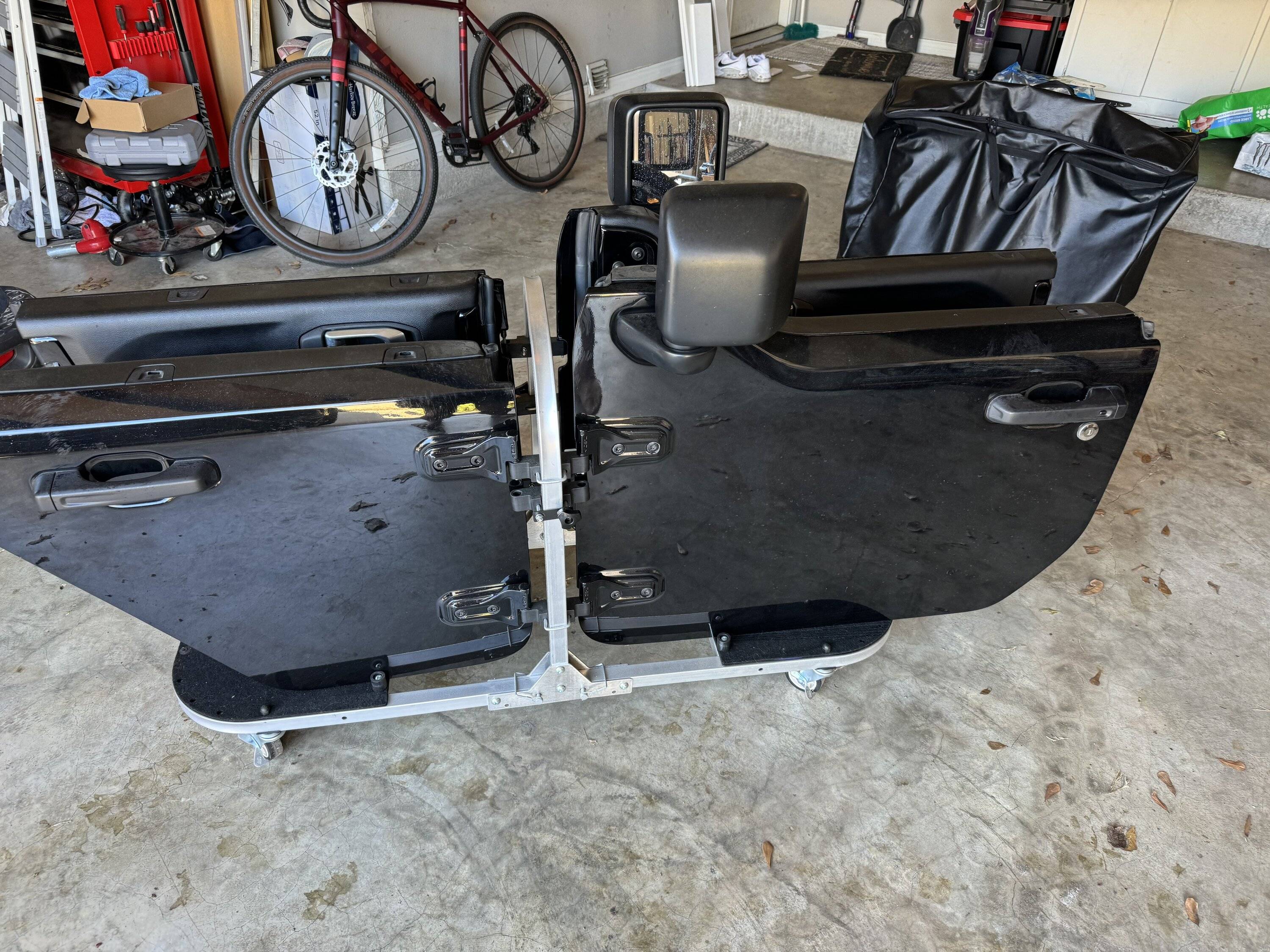 Jeep Gladiator Black half doors w/premium uppers IMG_0007