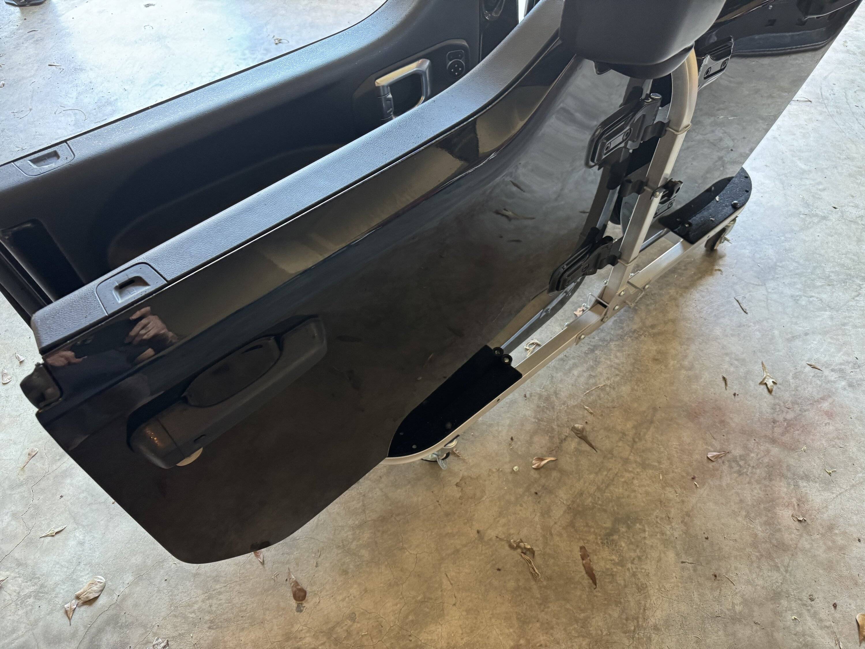 Jeep Gladiator Black half doors w/premium uppers IMG_0010
