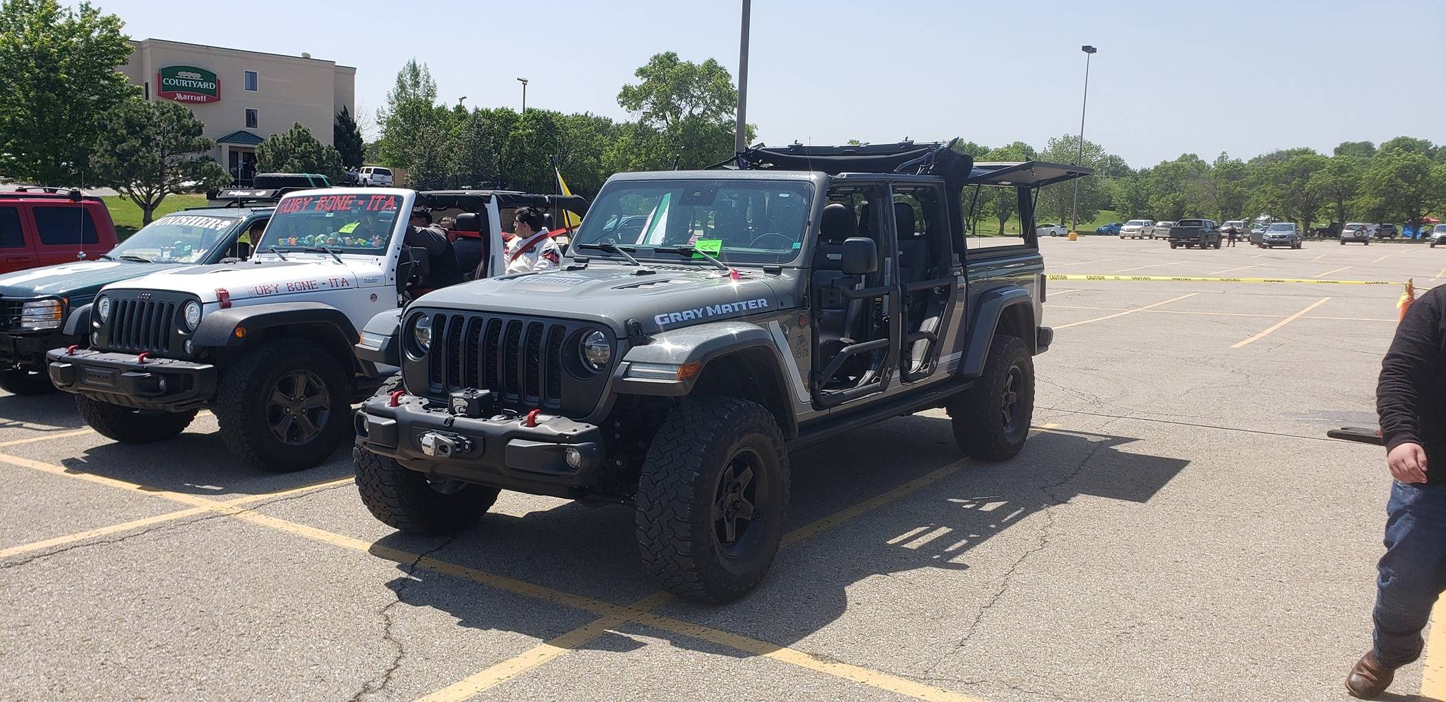 Jeep Gladiator Pics with tube doors -- post yours 20230520_120524
