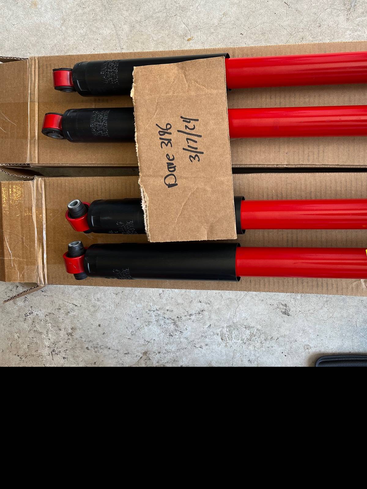 Jeep Gladiator 2023 Rubicon Shocks C4FB094C-17AC-47C9-8D77-69A0959ACB1A