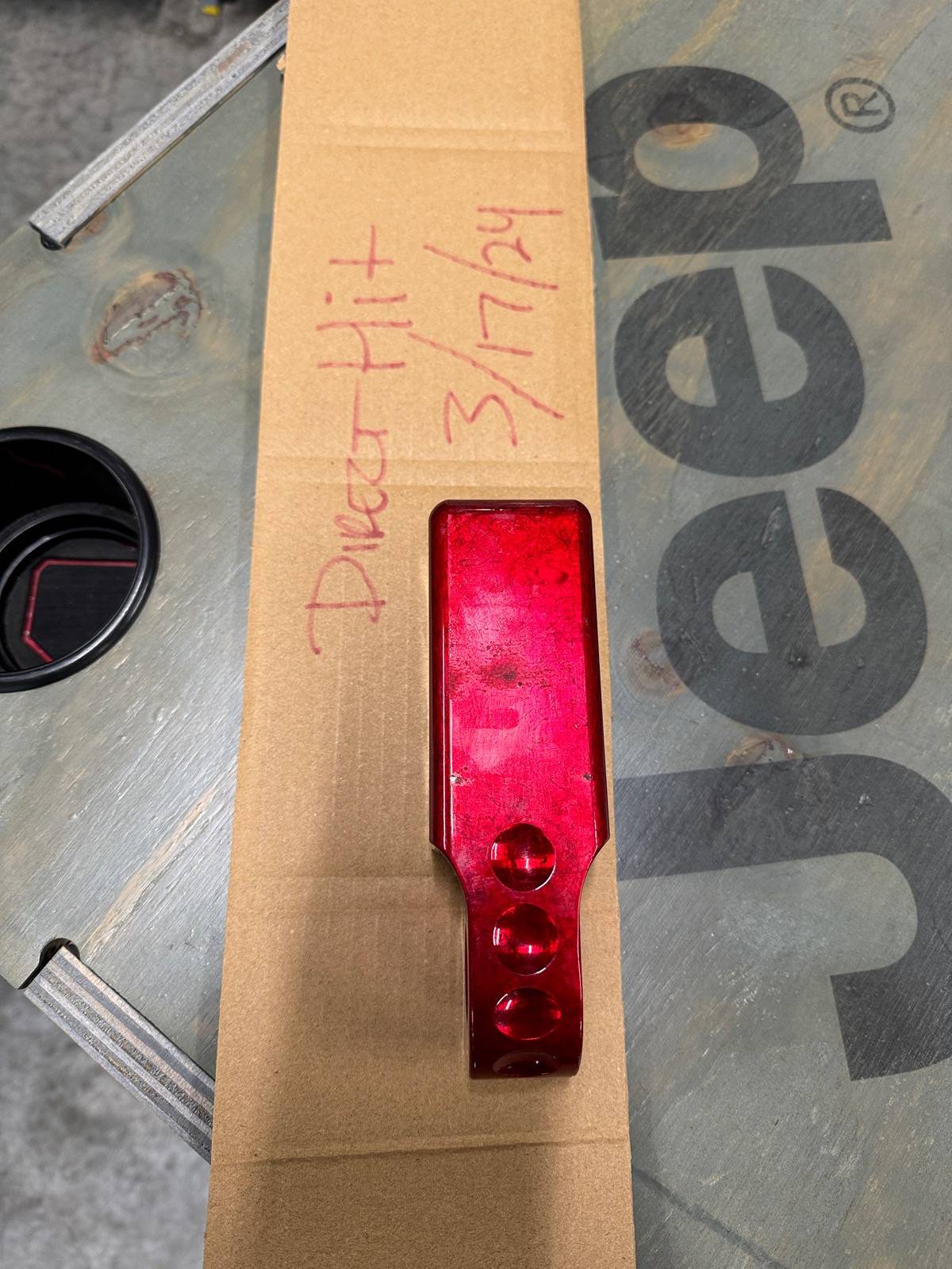 Jeep Gladiator Factor 55 Hitchlink 2.0 red IMG_1402