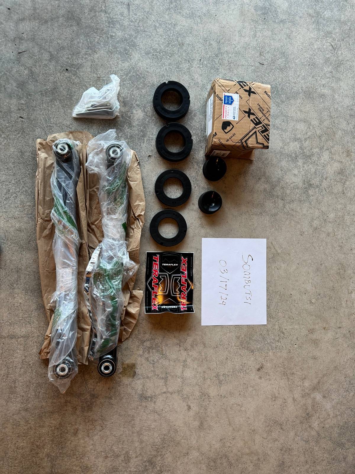 Jeep Gladiator Teraflex leveling kit + Mopar extended LCA IMG_2582