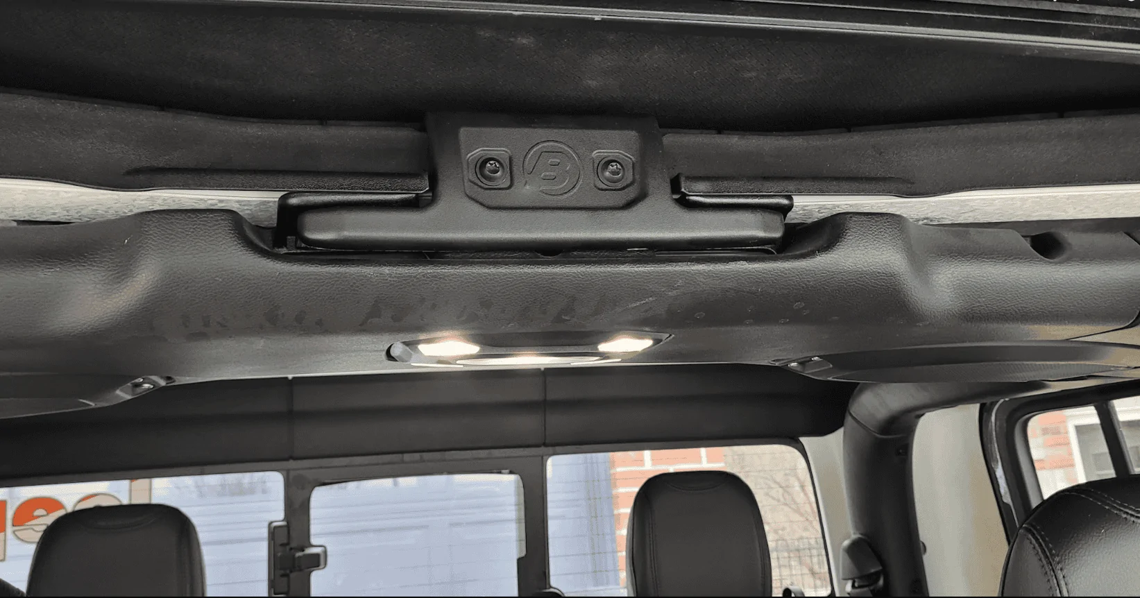 Jeep Gladiator Interior molle panel✅ 1710770033242-9h