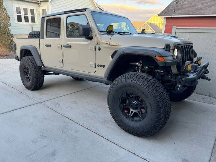Jeep Gladiator Another Mojave on 40s img_0100_720