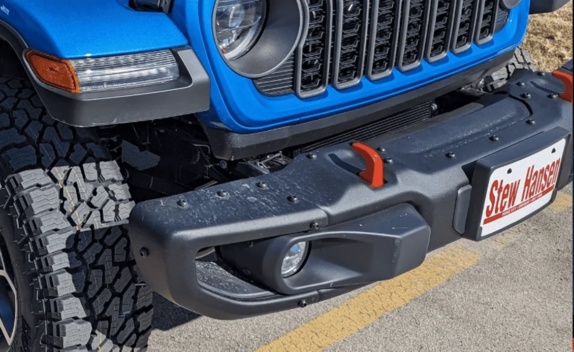 Jeep Gladiator Ordering new 2024 Mojave Steel Bumper with orange tow hooks 1710796025784-