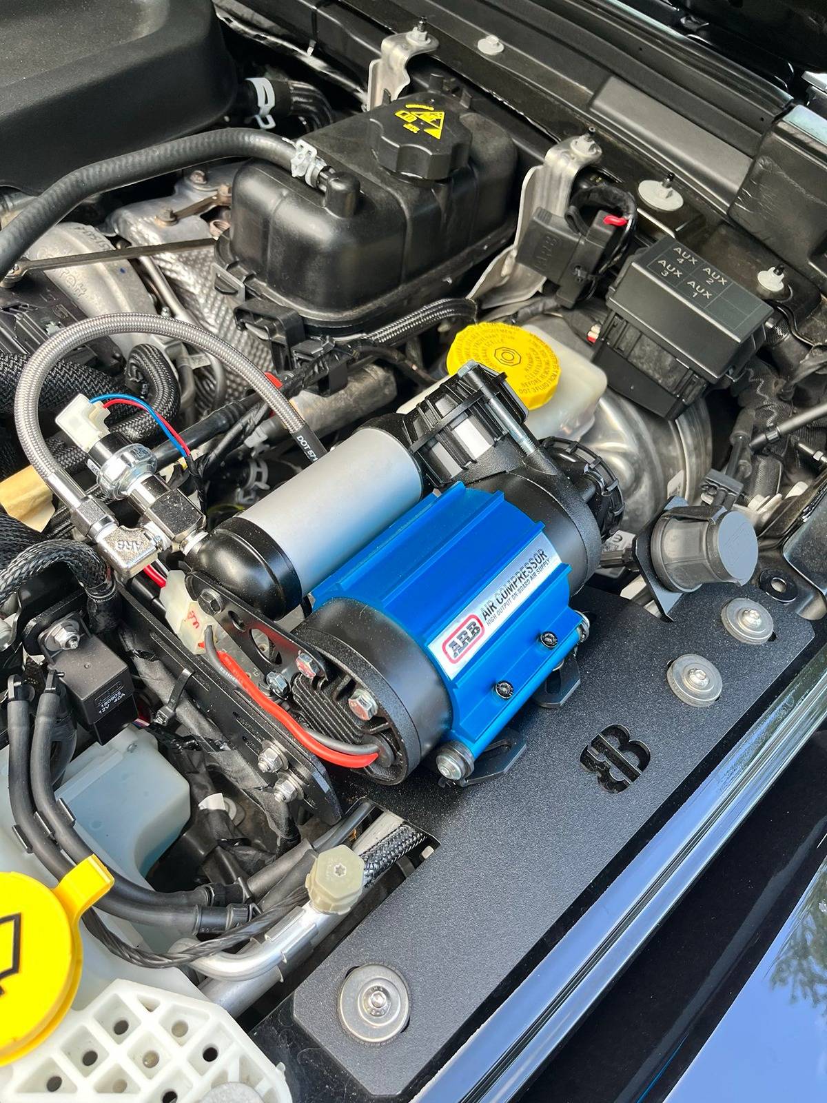 Jeep Gladiator If you are looking for an air compressor mount, we offer several different ones for the Gladiator IMG_376E5AEE26E3-1