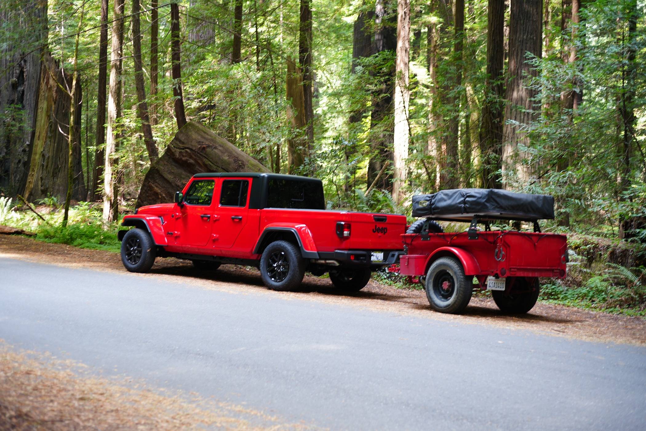 Jeep Gladiator Almost Rubicon - Family camper, weekend overlander, TJ tower 1000004557