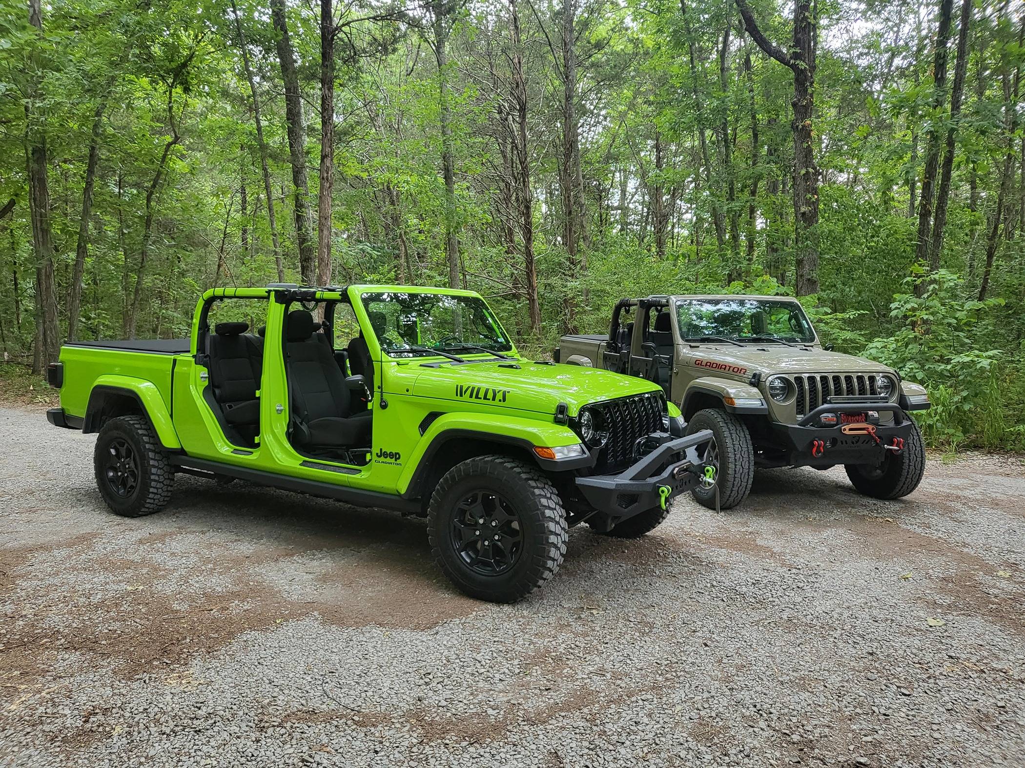 Jeep Gladiator Post Your Jeep "Fleet" Pics! 20220626_163813