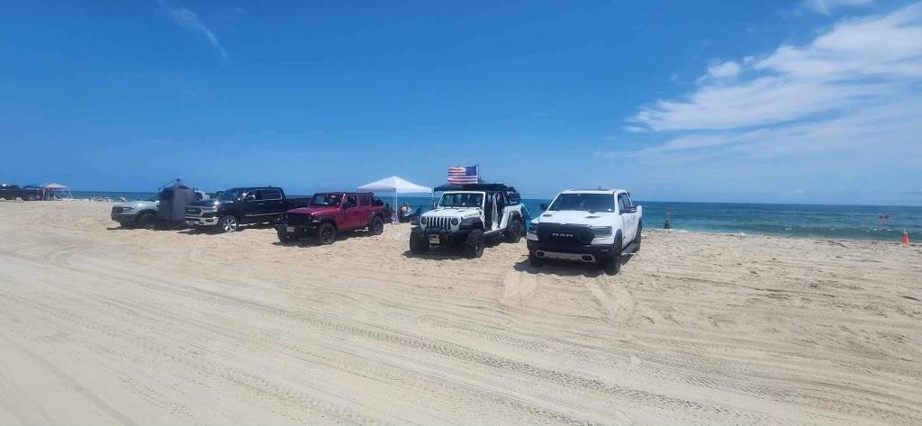 Jeep Gladiator Post Your Jeep "Fleet" Pics! IMG_6775