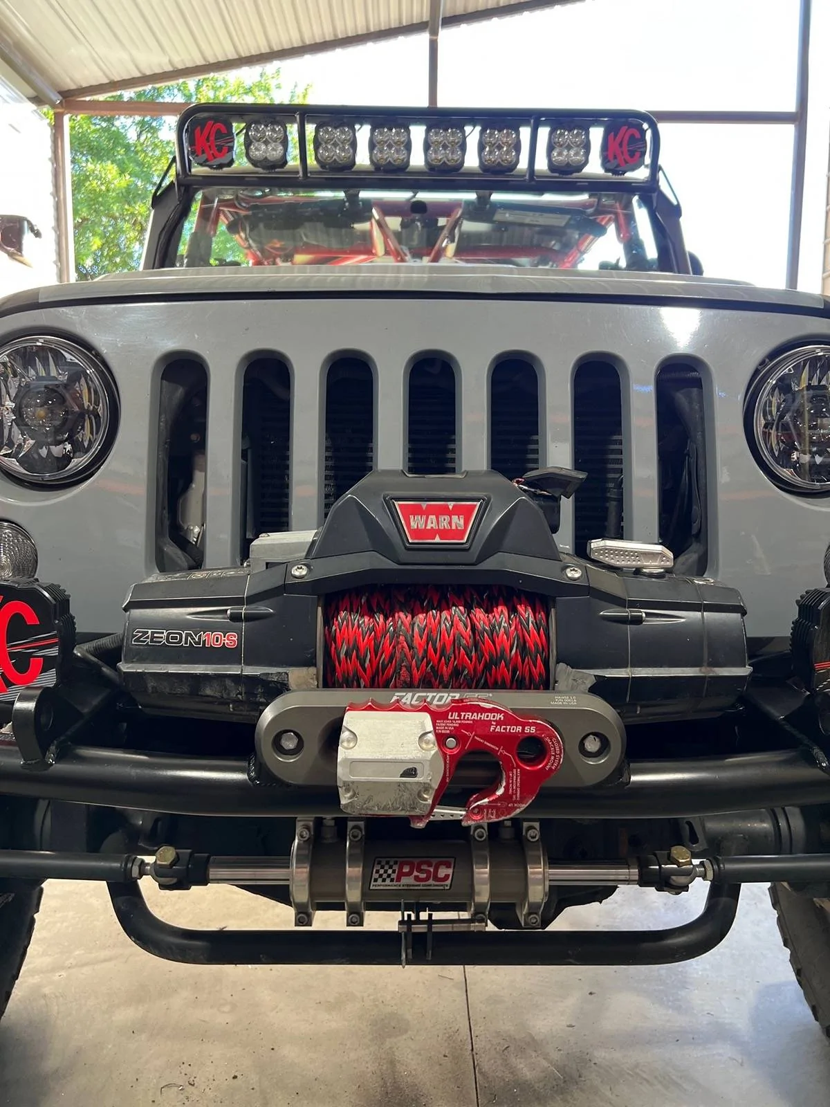 Jeep Gladiator Stubby vs. full-width front bumper IMG_2857
