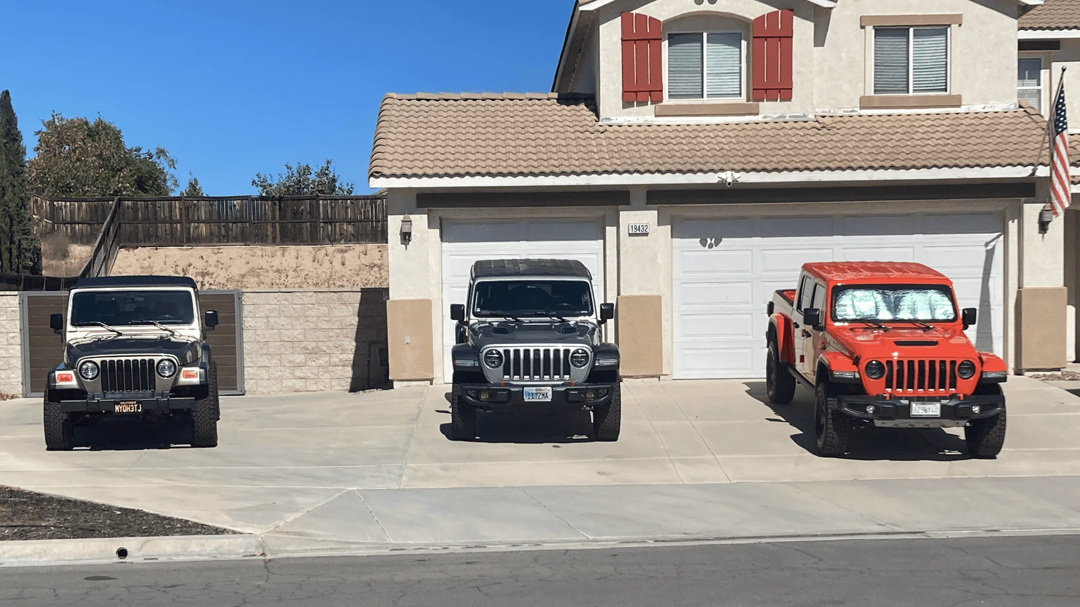 Jeep Gladiator Post Your Jeep "Fleet" Pics! IMG_6178