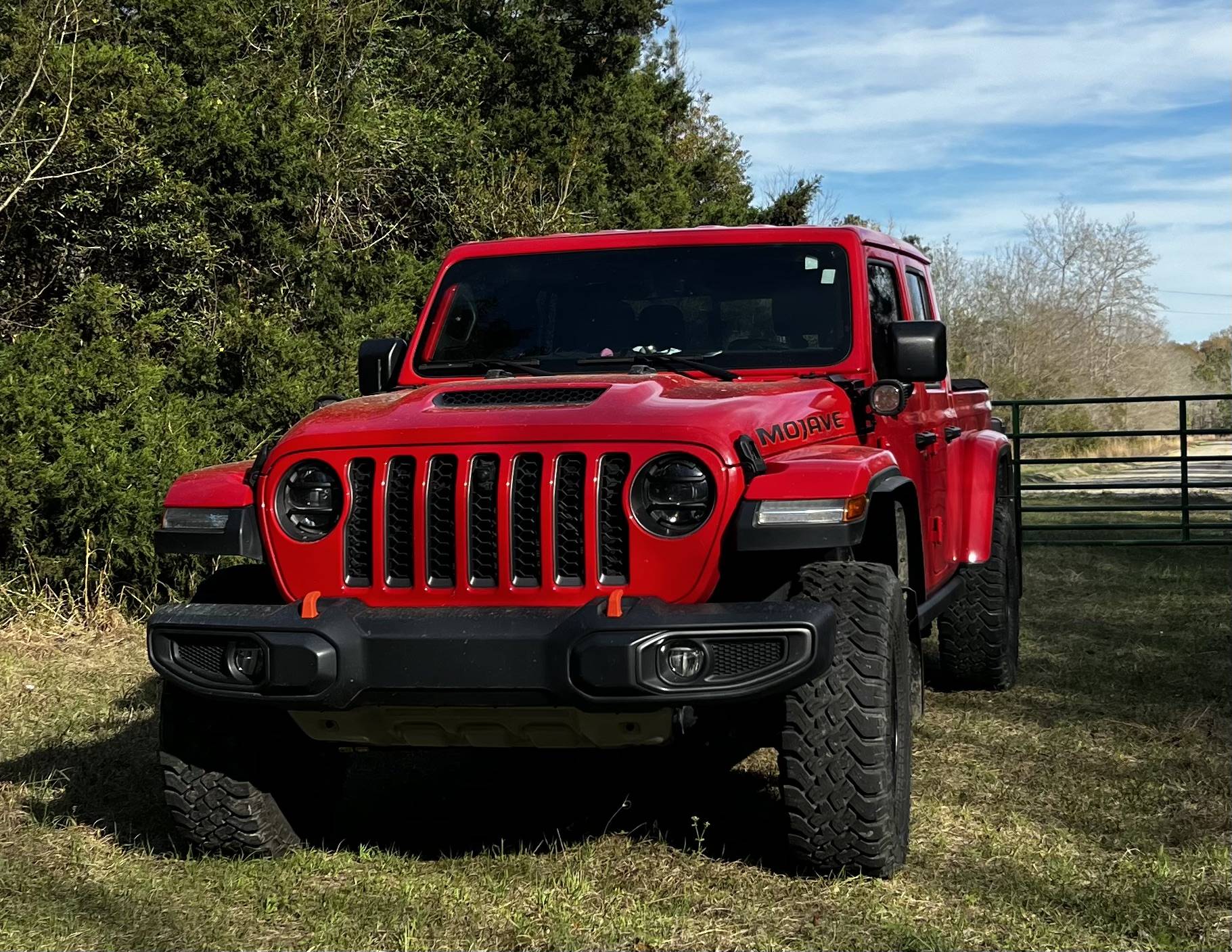 Jeep Gladiator Buyers remorse but trim not Jeep. IMG_3188