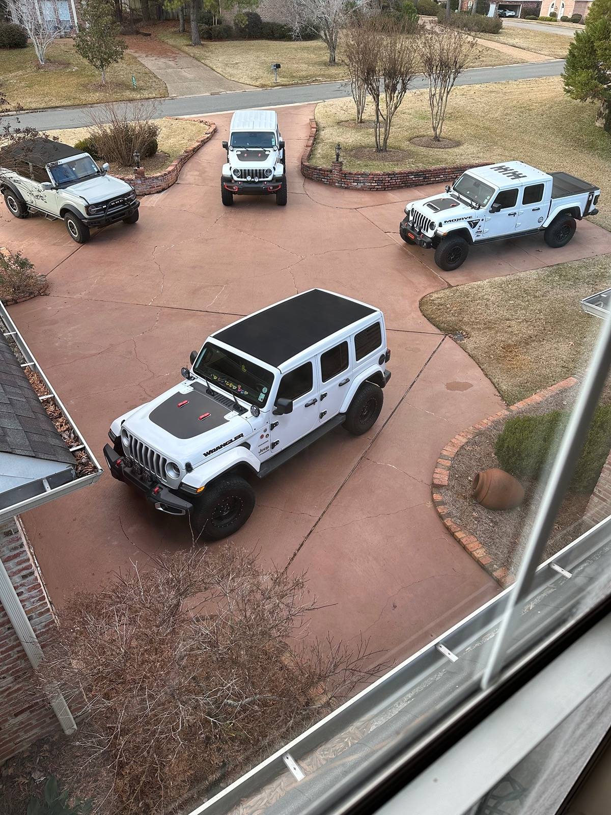 Jeep Gladiator Post Your Jeep "Fleet" Pics! IMG_6325
