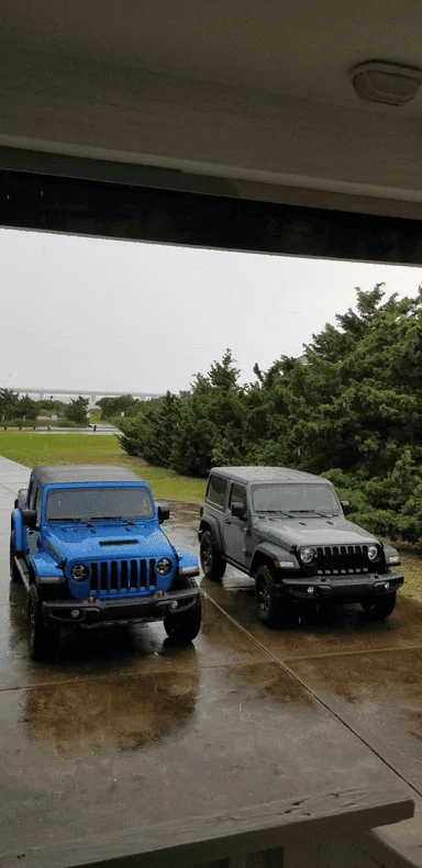 Jeep Gladiator Post Your Jeep "Fleet" Pics! 1710993719912-8