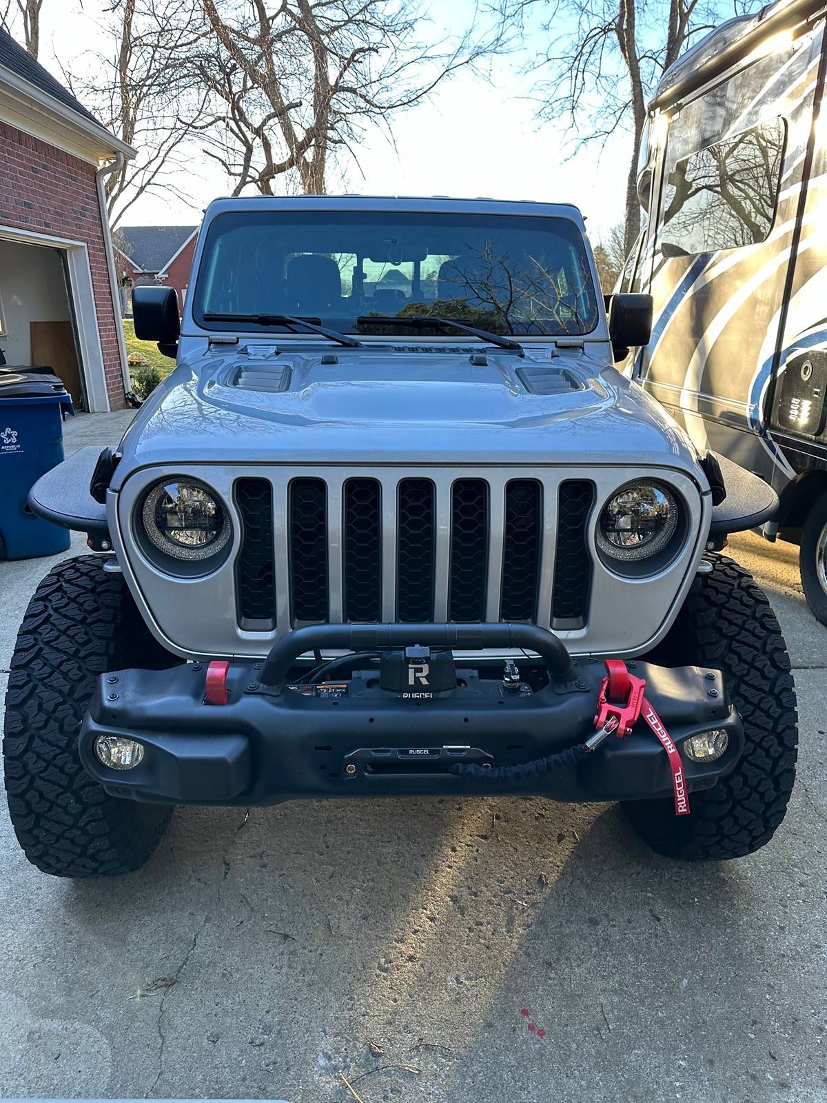 Jeep Gladiator Halogen => LED upgrade? IMG_1926