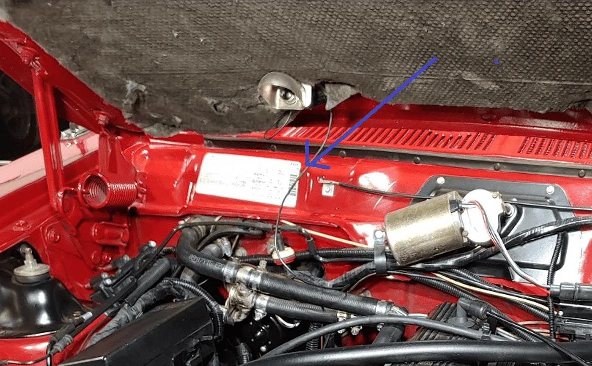 Jeep Gladiator KC under hood lighting. 1711128301645-za
