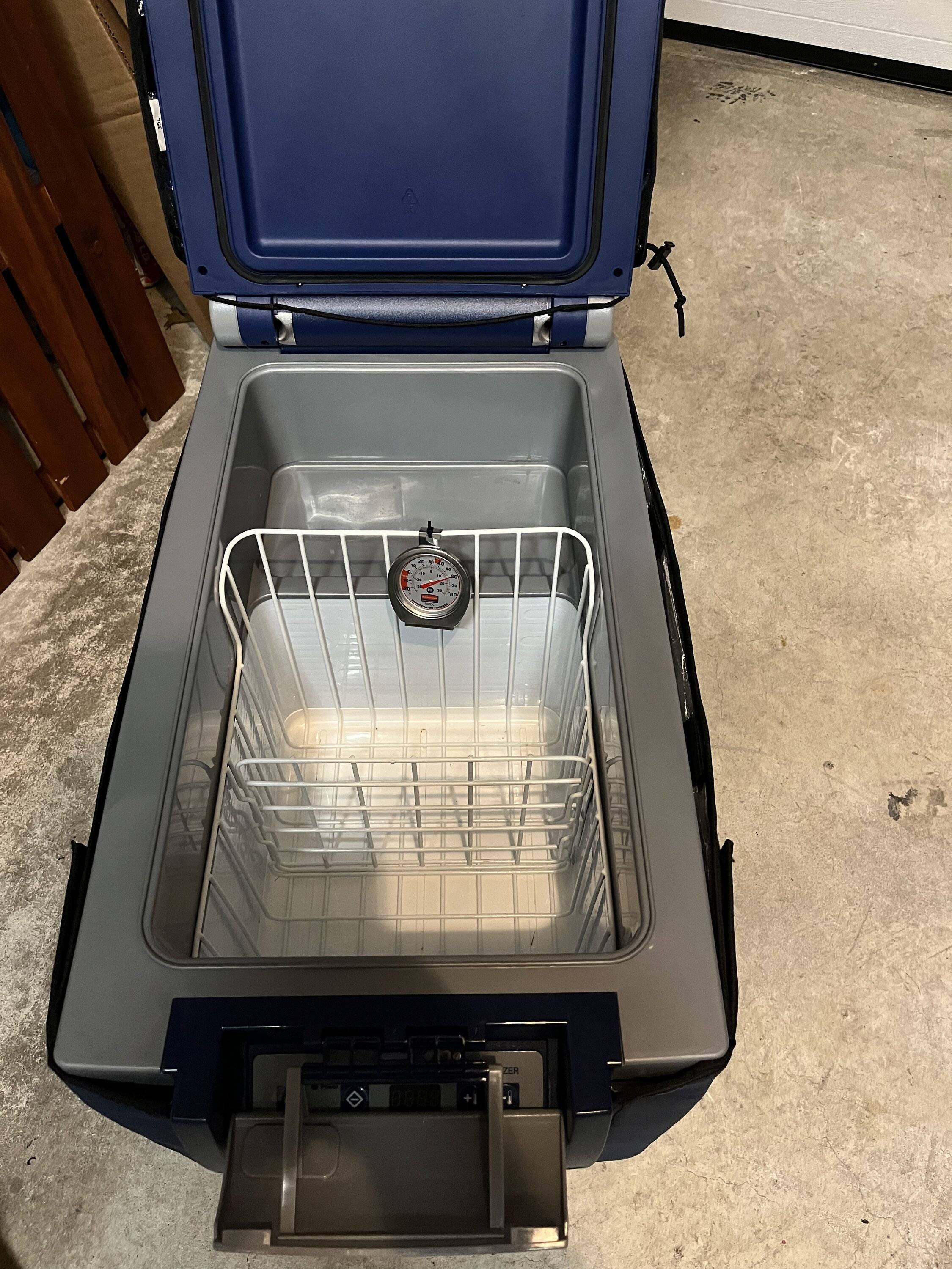 Jeep Gladiator ARB 37Q Fridge 9943D75F-D3AA-4738-AD3D-AB3EA2236B8E