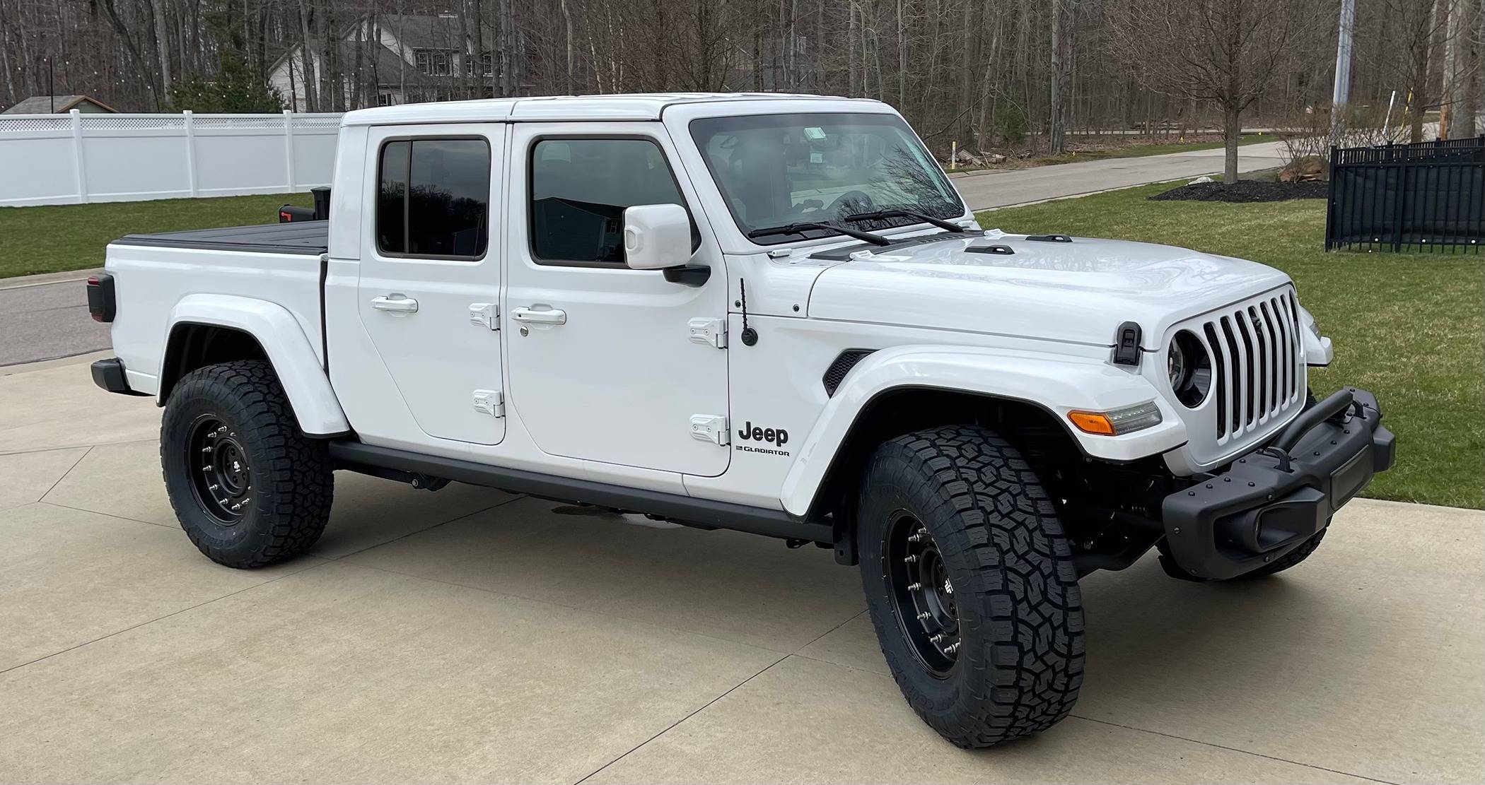 Jeep Gladiator 35s and No Lift Thread IMG_0451