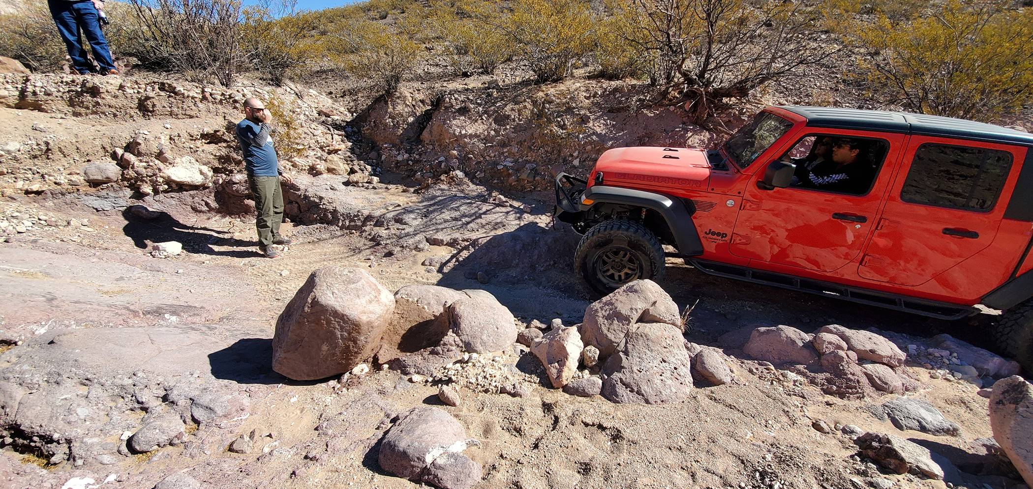 Jeep Gladiator Miss Red's build thread. GLOT3648.JPG