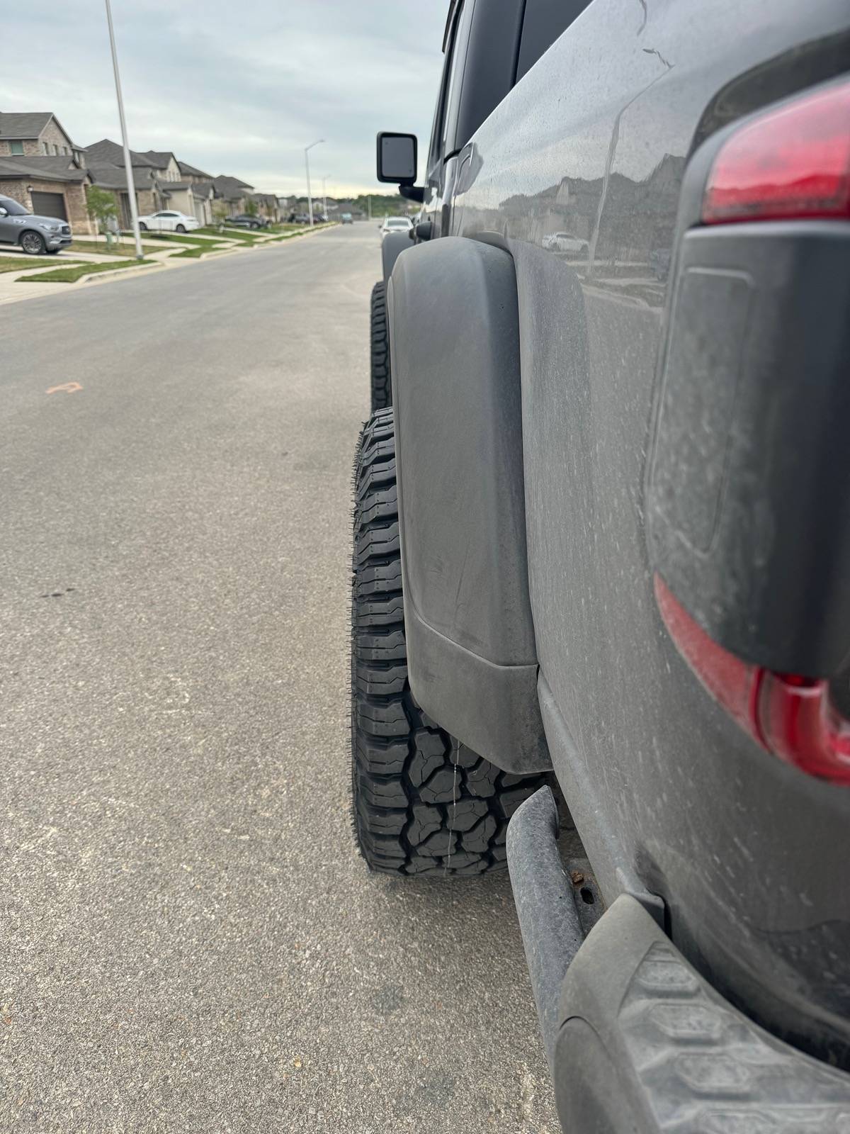 Jeep Gladiator 35s and No Lift Thread IMG_4696