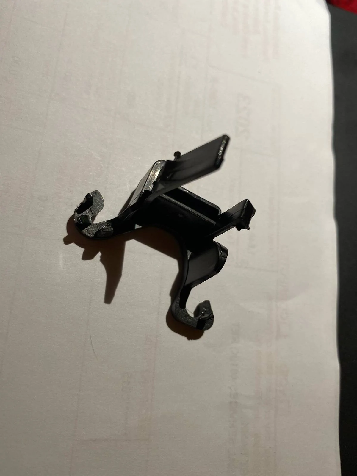 Jeep Gladiator Plastic clip found on floor? image0 (1)