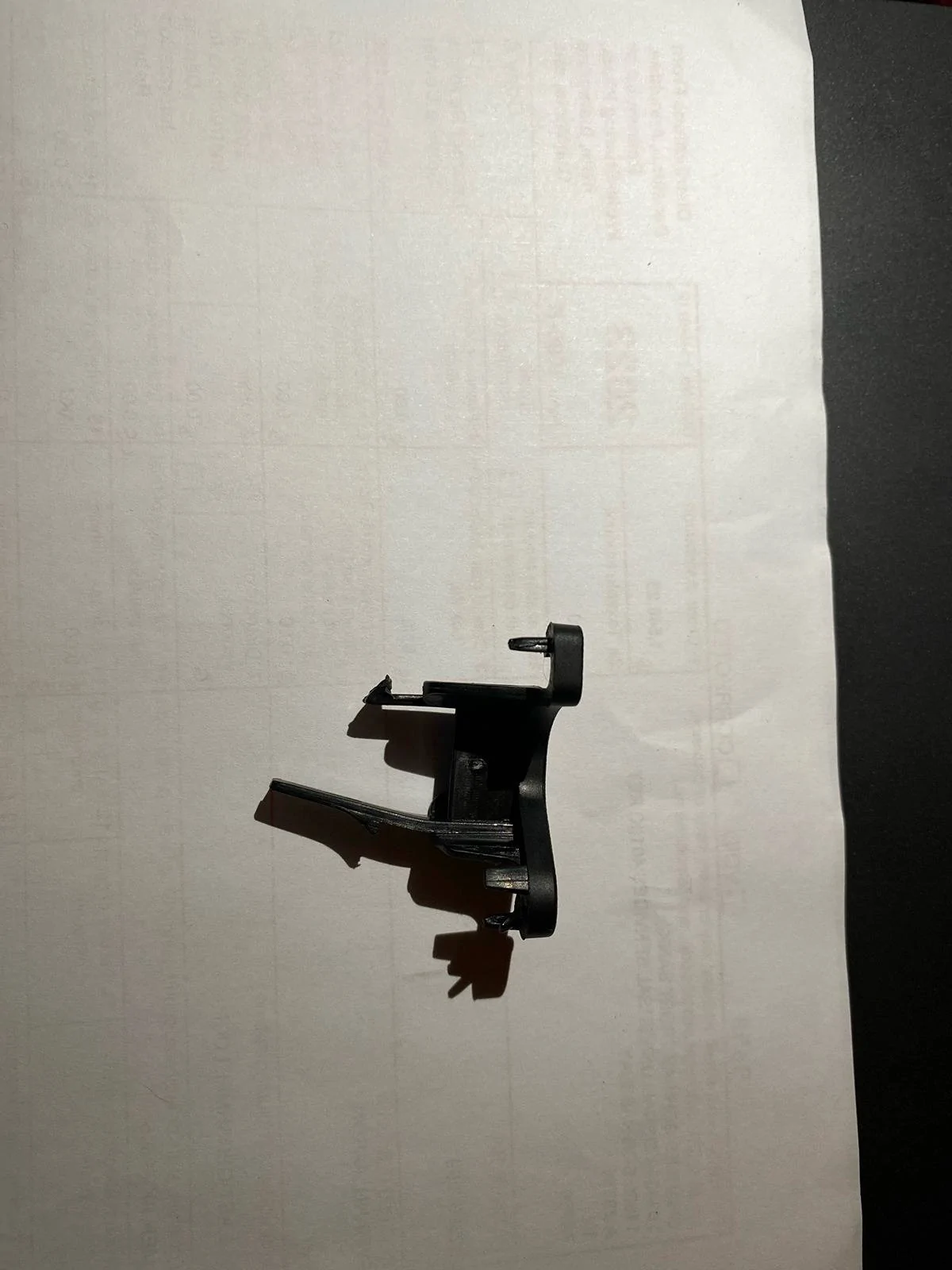 Jeep Gladiator Plastic clip found on floor? image2