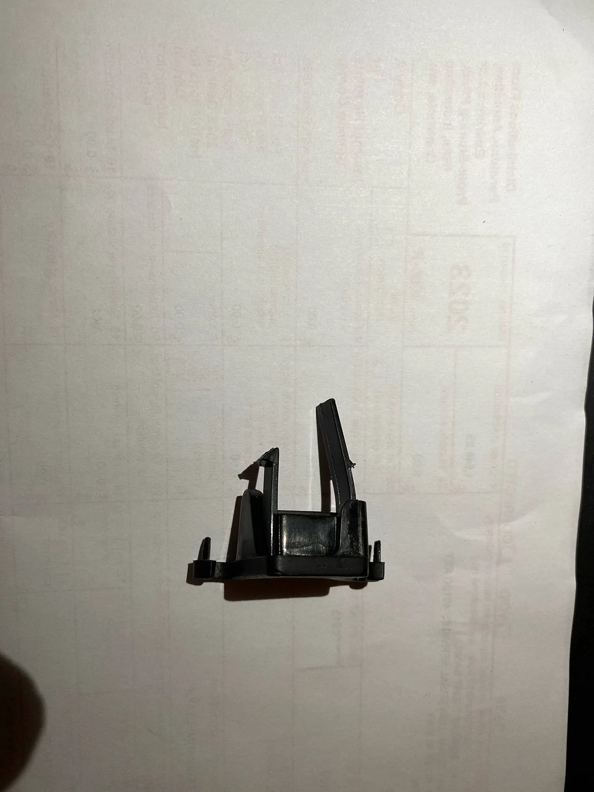 Jeep Gladiator Plastic clip found on floor? image3
