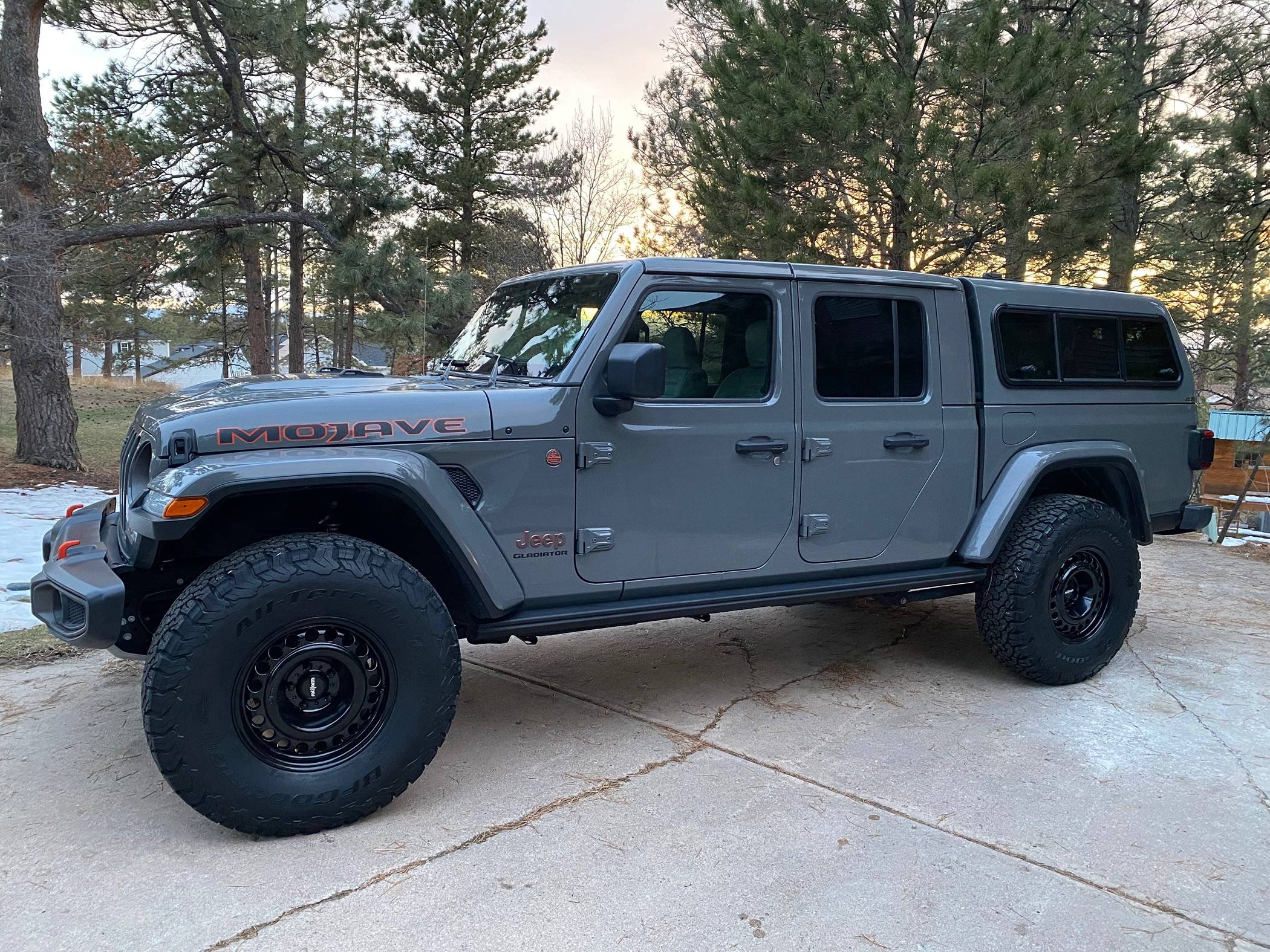 Jeep Gladiator OEM Gladiator Steel Wheels tempImageqlgzw5