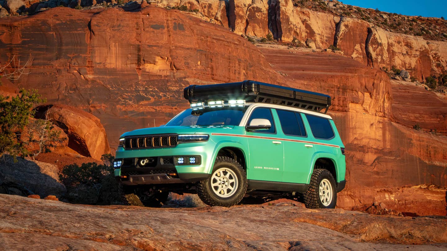 Jeep Gladiator Official Reveal: Jeep Gladiator Rubicon High Top Concept + 3 Other Jeep Concepts at 2024 Easter Jeep Safari easter-jeep-safari-5-