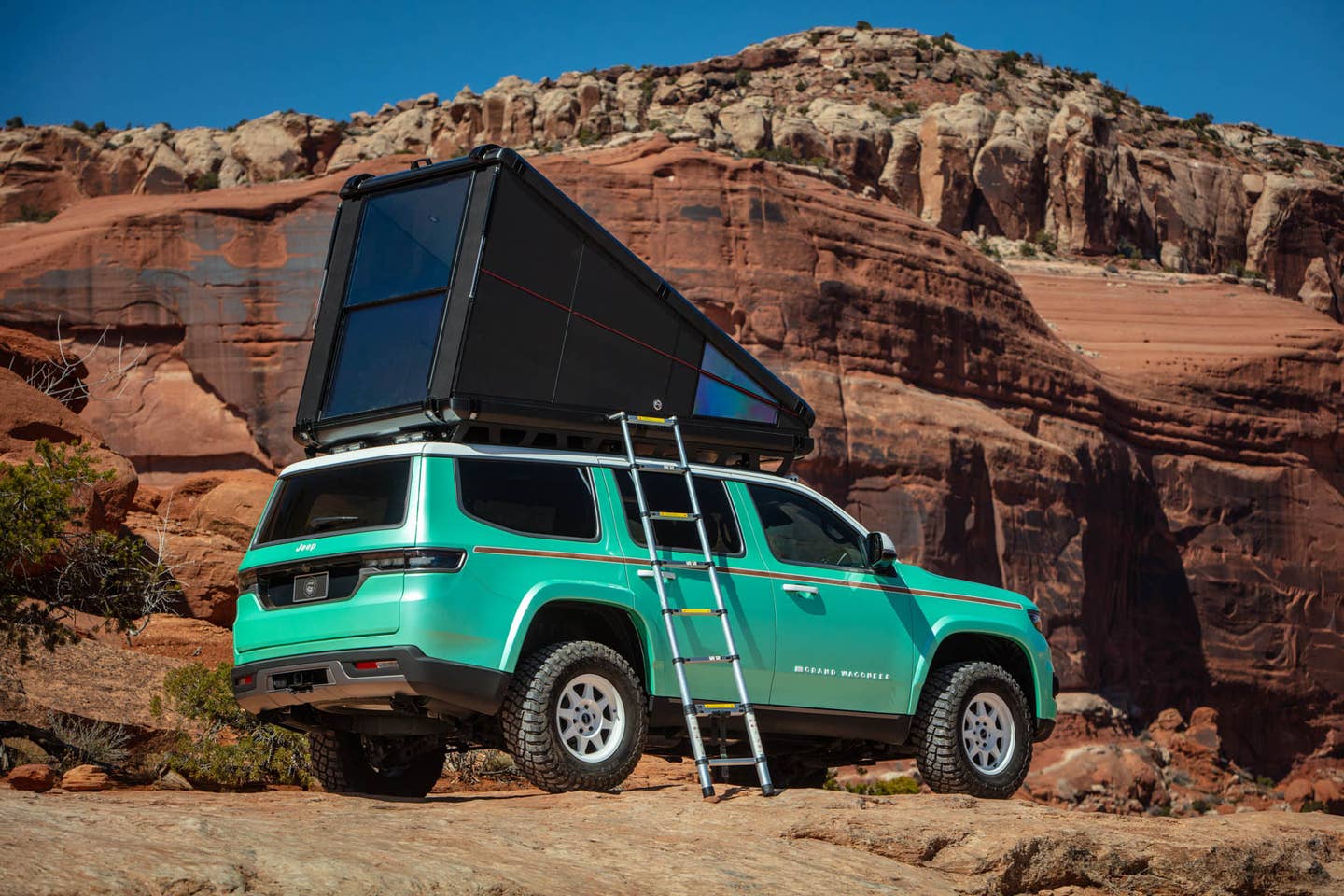 Jeep Gladiator Official Reveal: Jeep Gladiator Rubicon High Top Concept + 3 Other Jeep Concepts at 2024 Easter Jeep Safari easter-jeep-safari-12-