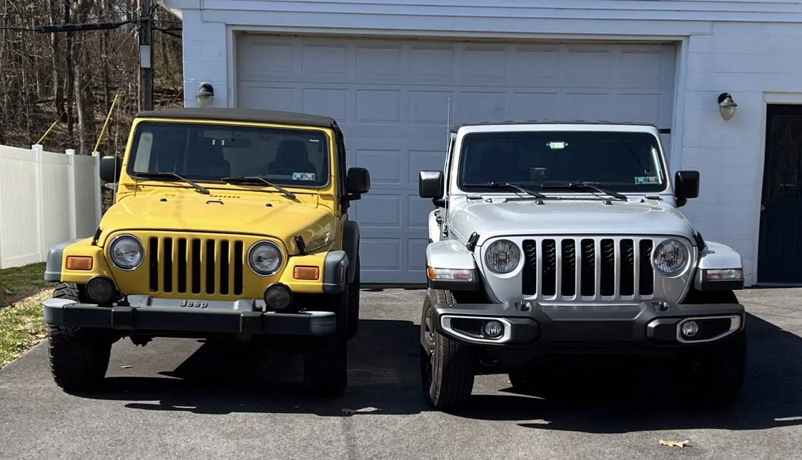 Jeep Gladiator Post Your Jeep "Fleet" Pics! 2004 TJ Wrangler and 2023 JT Gladiator 