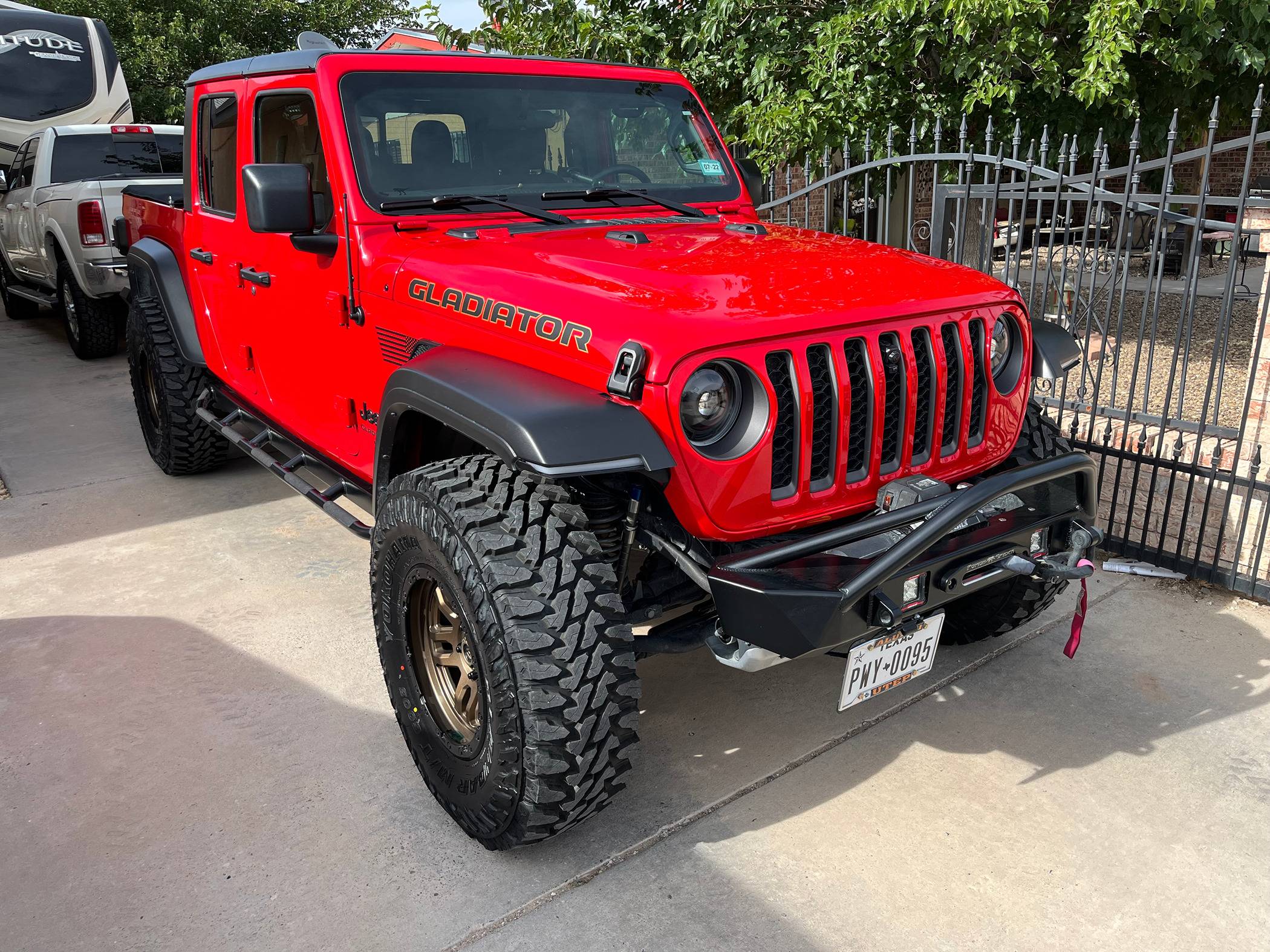 Jeep Gladiator Fender chop quandry IMG_5080.JPG