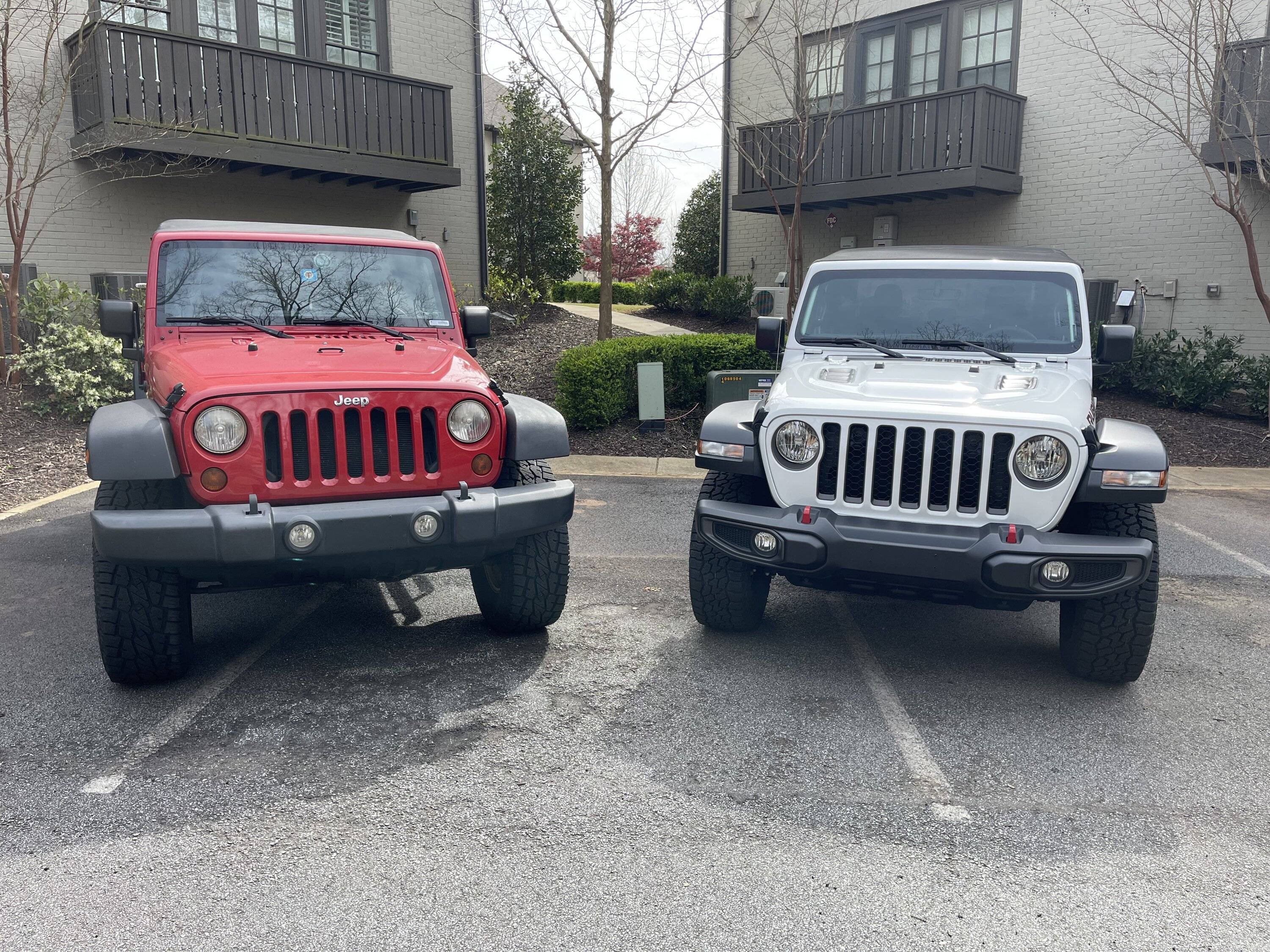 Jeep Gladiator Fran and Frank IMG_6808
