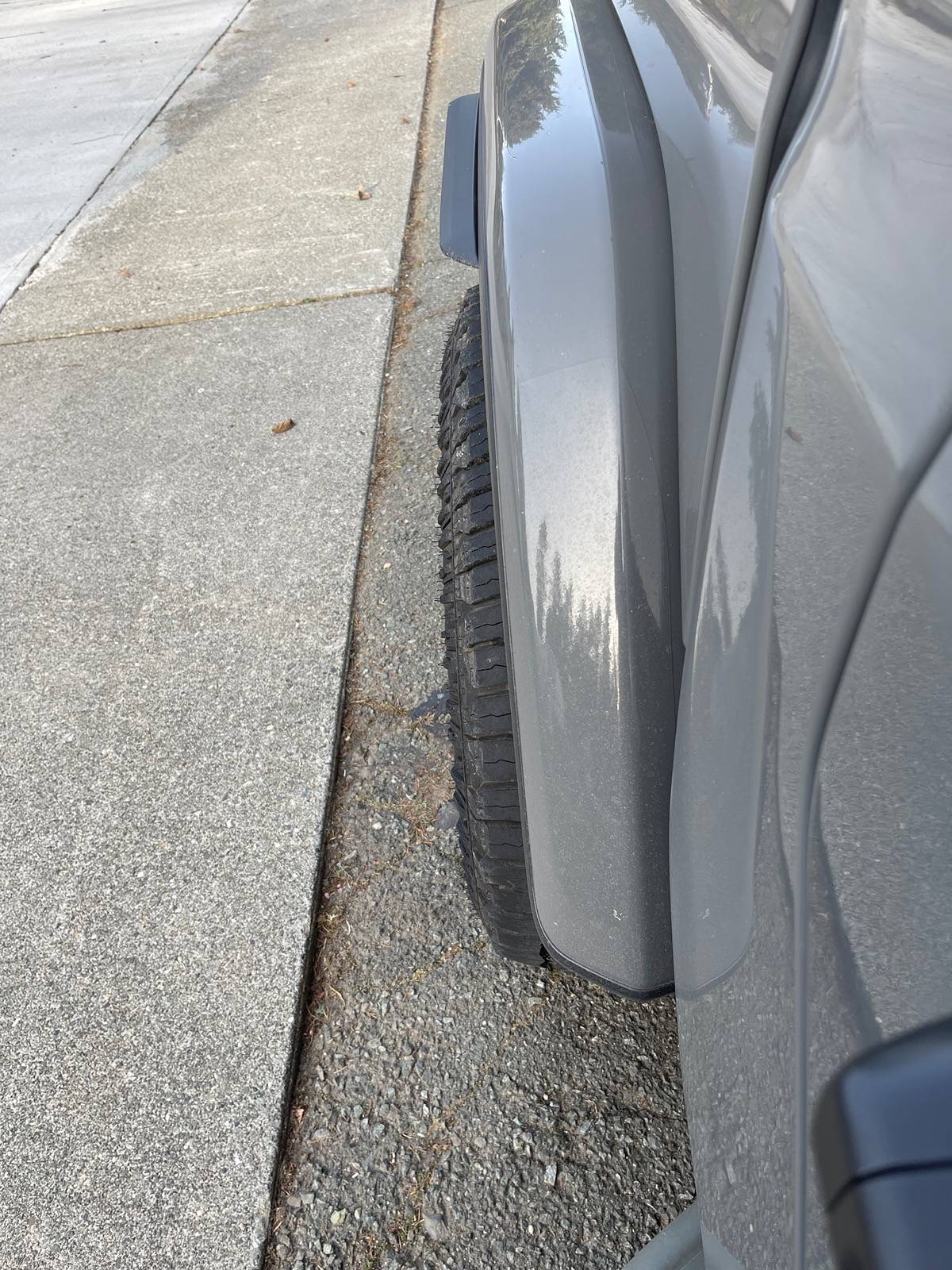 Jeep Gladiator Deciding on rim specs IMG_3093